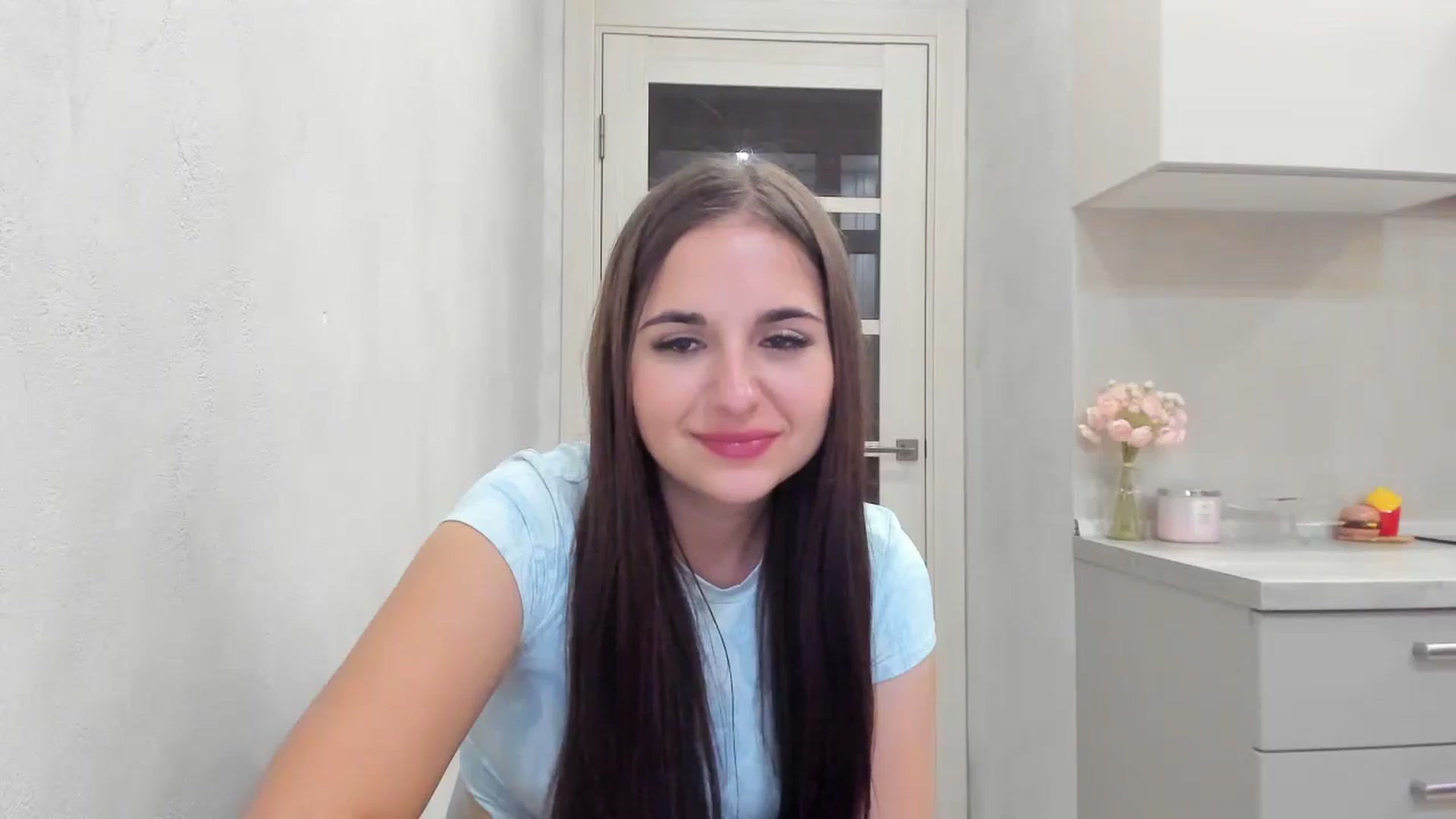 Gallery image thumbnail from Miss_Peach_'s myfreecams stream on, 04/17/2026, 20:45 image 8 of 20