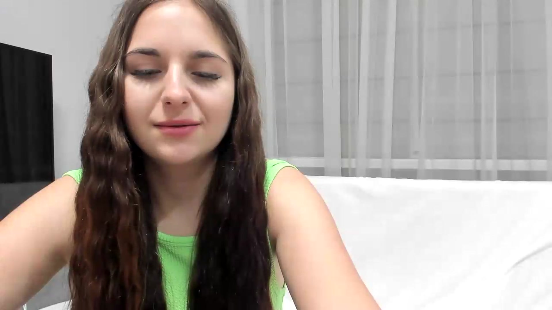 Gallery image thumbnail from Miss_Peach_'s myfreecams stream on, 05/12/2026, 18:33 image 9 of 20