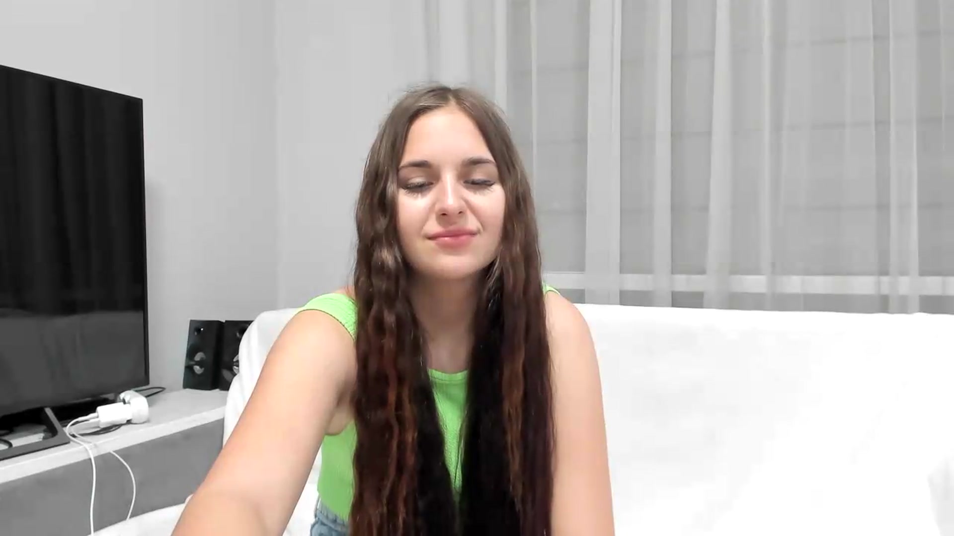 Gallery image thumbnail from Miss_Peach_'s myfreecams stream on, 05/12/2026, 21:19 image 12 of 20