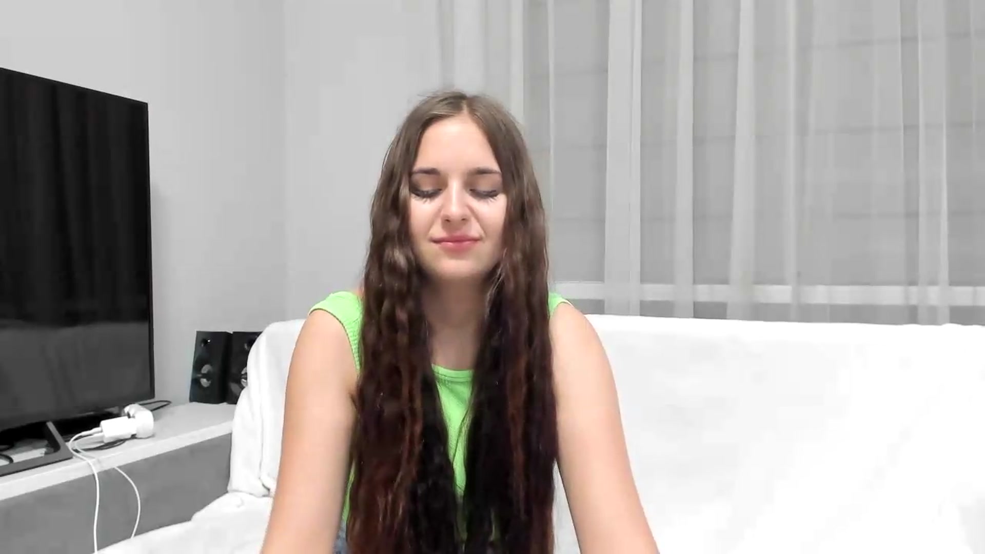 Gallery image thumbnail from Miss_Peach_'s myfreecams stream on, 05/12/2026, 21:19 image 13 of 20