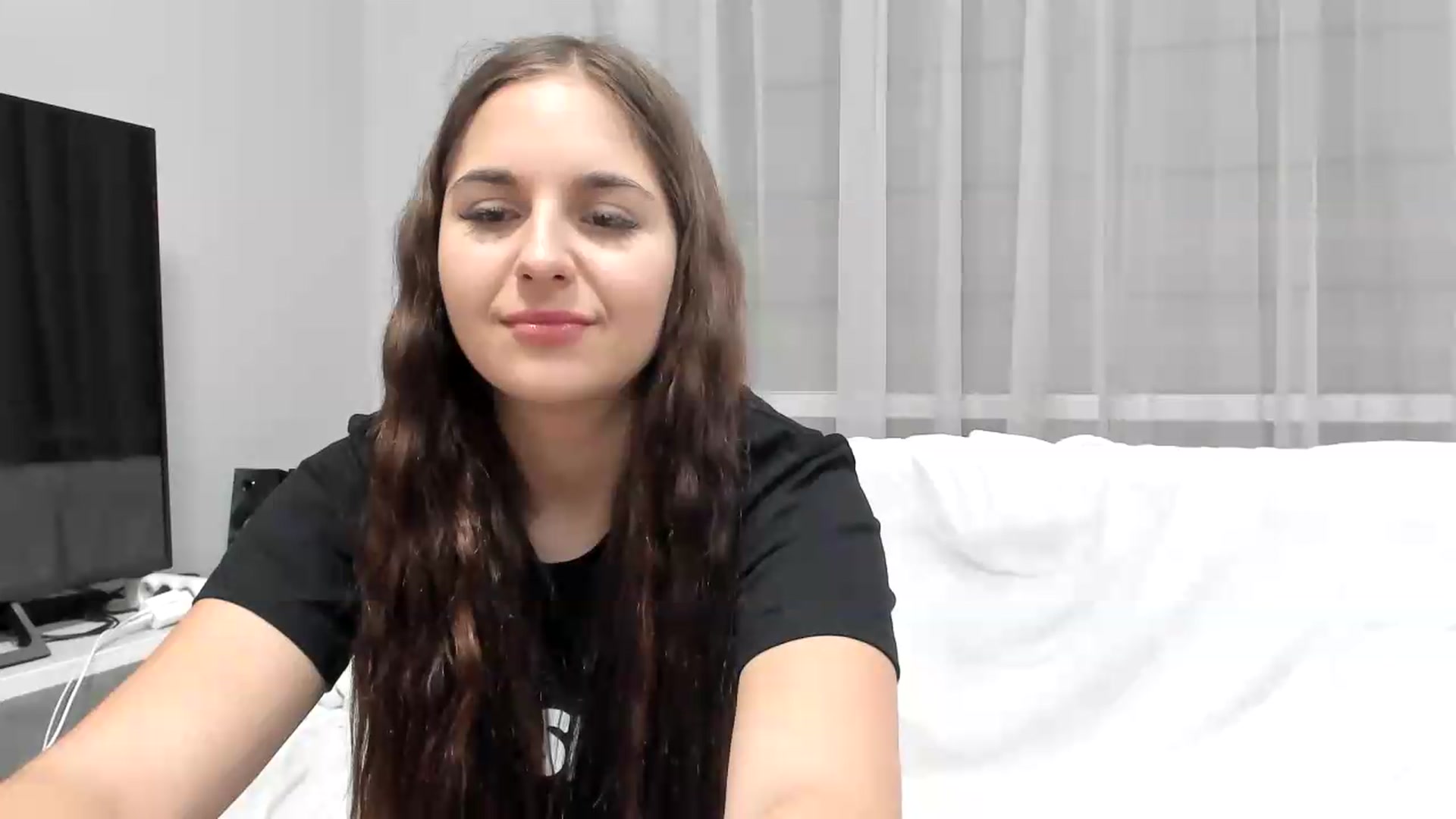Gallery image thumbnail from Miss_Peach_'s myfreecams stream on, 05/13/2026, 19:53 image 4 of 20
