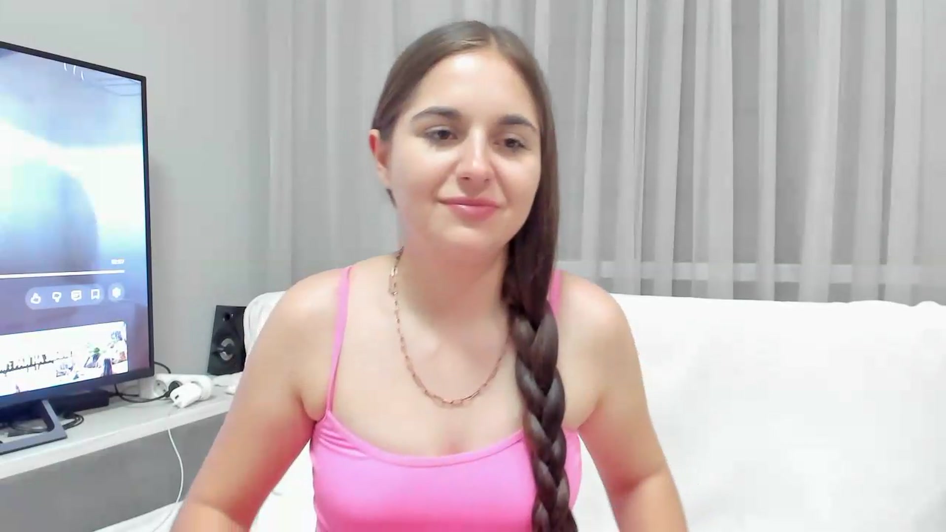 Gallery image thumbnail from Miss_Peach_'s myfreecams stream on, 05/25/2026, 22:07 image 13 of 20