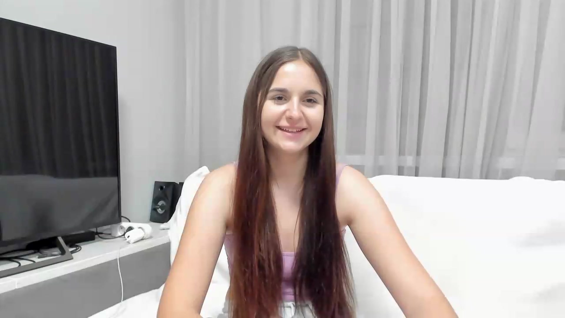 Gallery image thumbnail from Miss_Peach_'s myfreecams stream on, 05/26/2026, 22:22 image 17 of 20