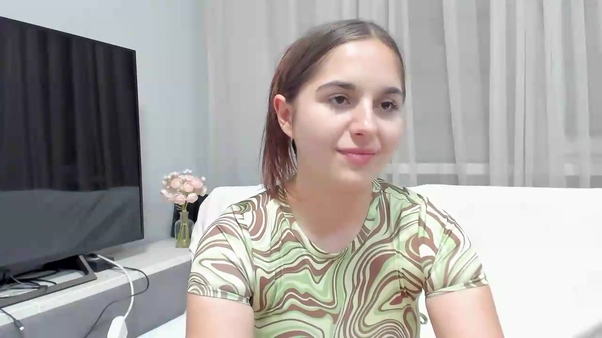 Gallery image thumbnail from Miss_Peach_'s myfreecams stream on, 05/30/2026, 19:46 image 14 of 20