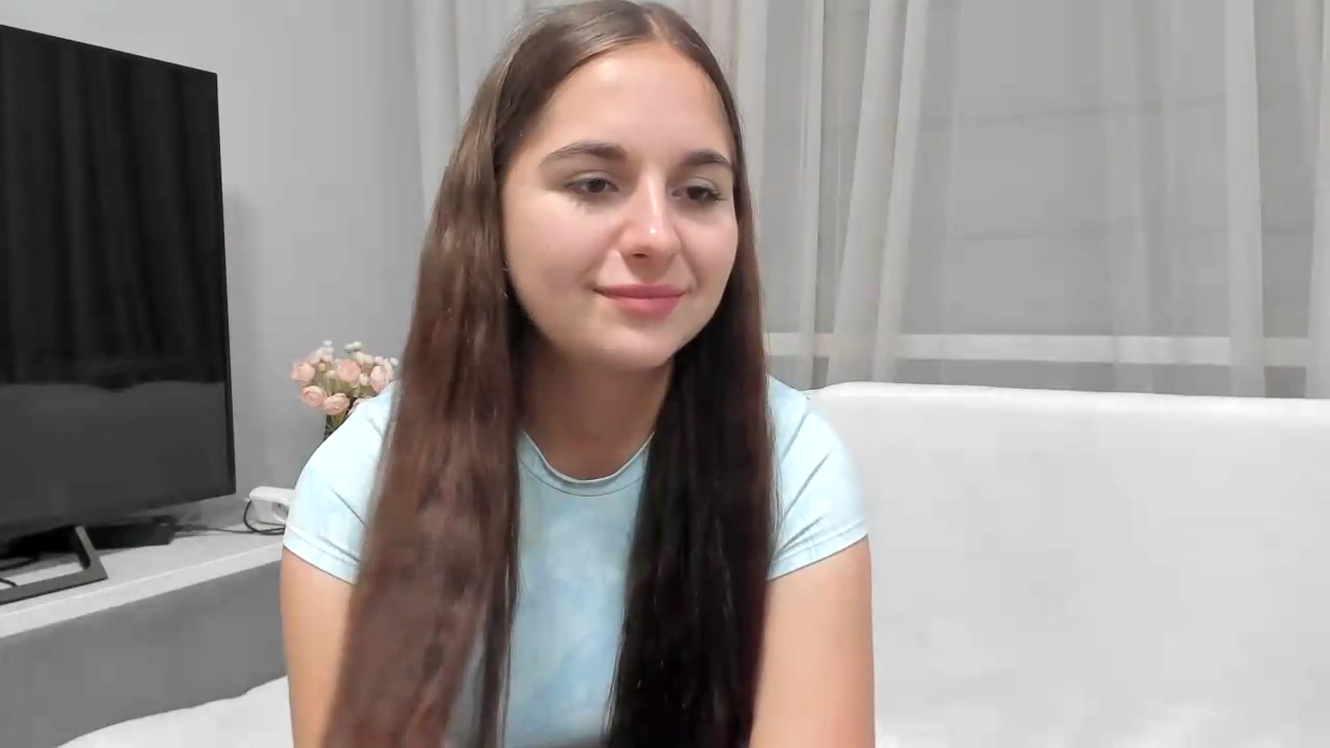 Gallery image thumbnail from Miss_Peach_'s myfreecams stream on, 06/01/2026, 18:07 image 19 of 20