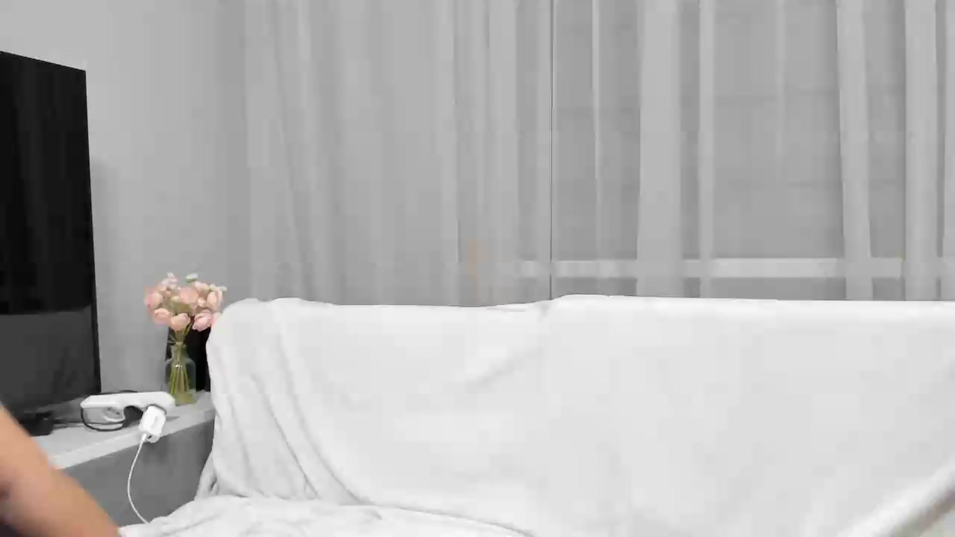 Gallery image thumbnail from Miss_Peach_'s myfreecams stream on, 06/01/2026, 22:43 image 2 of 20