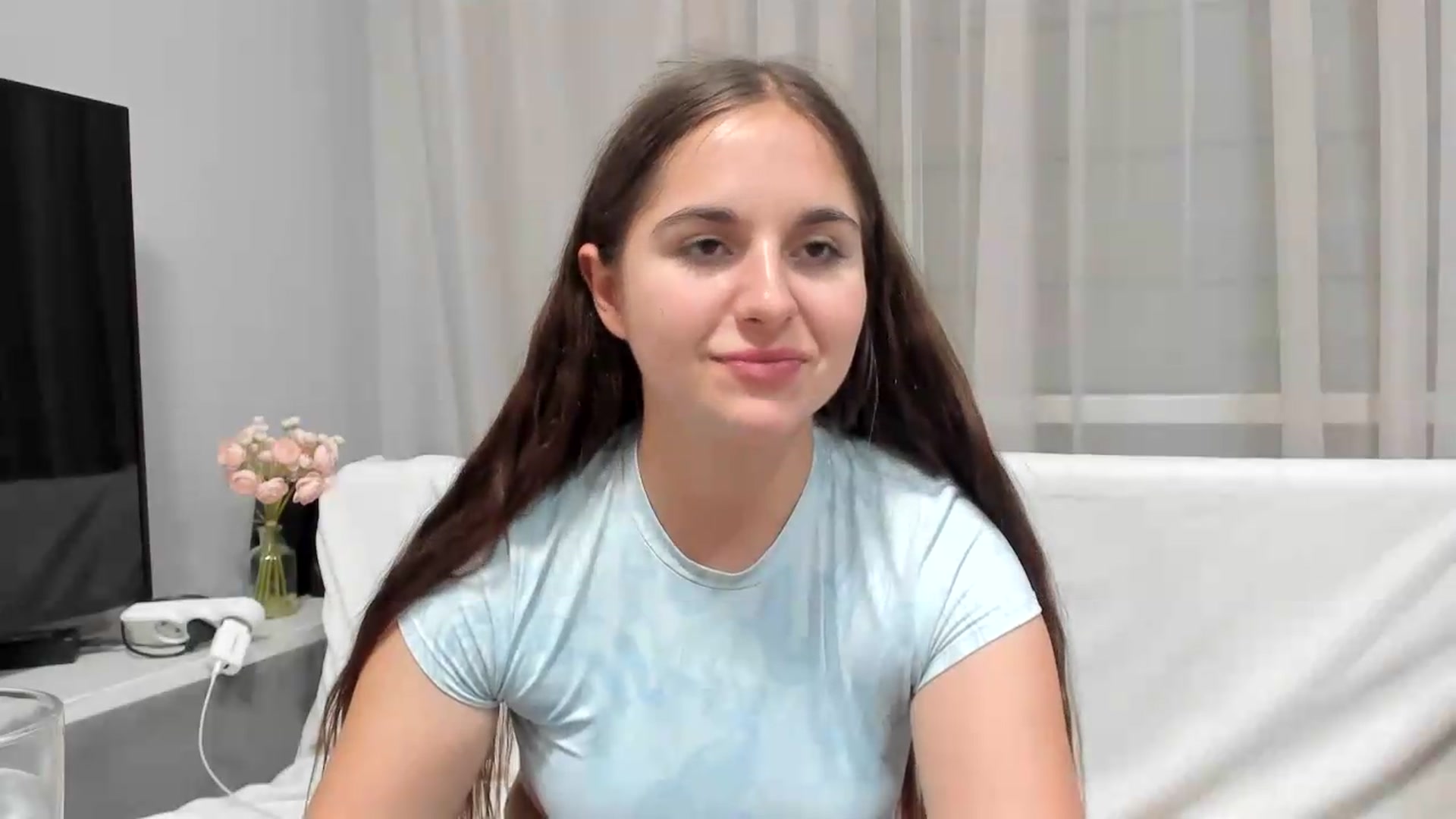 Gallery image thumbnail from Miss_Peach_'s myfreecams stream on, 06/01/2026, 23:21 image 17 of 20