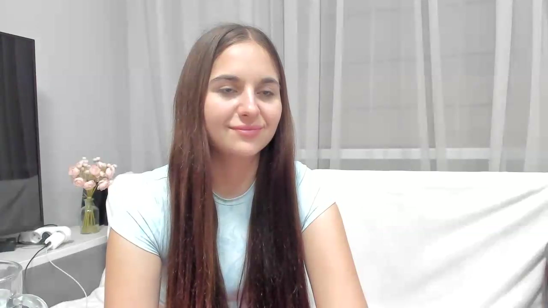 Gallery image thumbnail from Miss_Peach_'s myfreecams stream on, 06/03/2026, 18:23 image 17 of 20