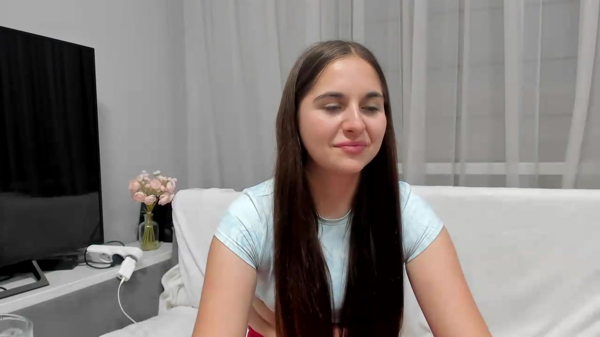 Gallery image thumbnail from Miss_Peach_'s myfreecams stream on, 06/03/2026, 21:24 image 9 of 20