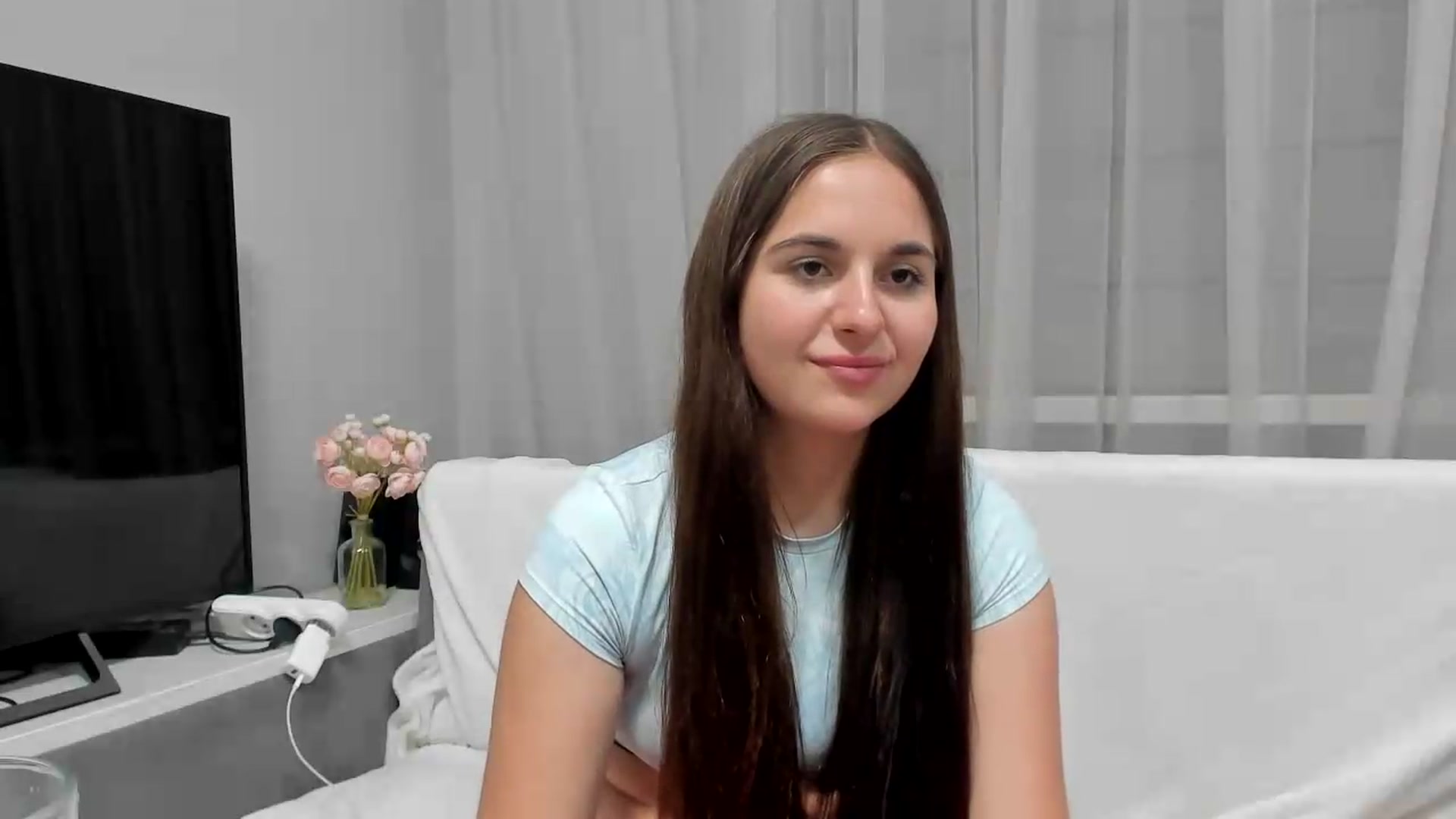 Gallery image thumbnail from Miss_Peach_'s myfreecams stream on, 06/03/2026, 21:24 image 14 of 20