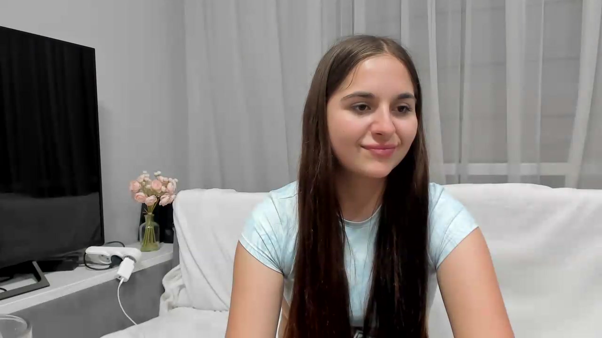 Gallery image thumbnail from Miss_Peach_'s myfreecams stream on, 06/03/2026, 22:15 image 11 of 20
