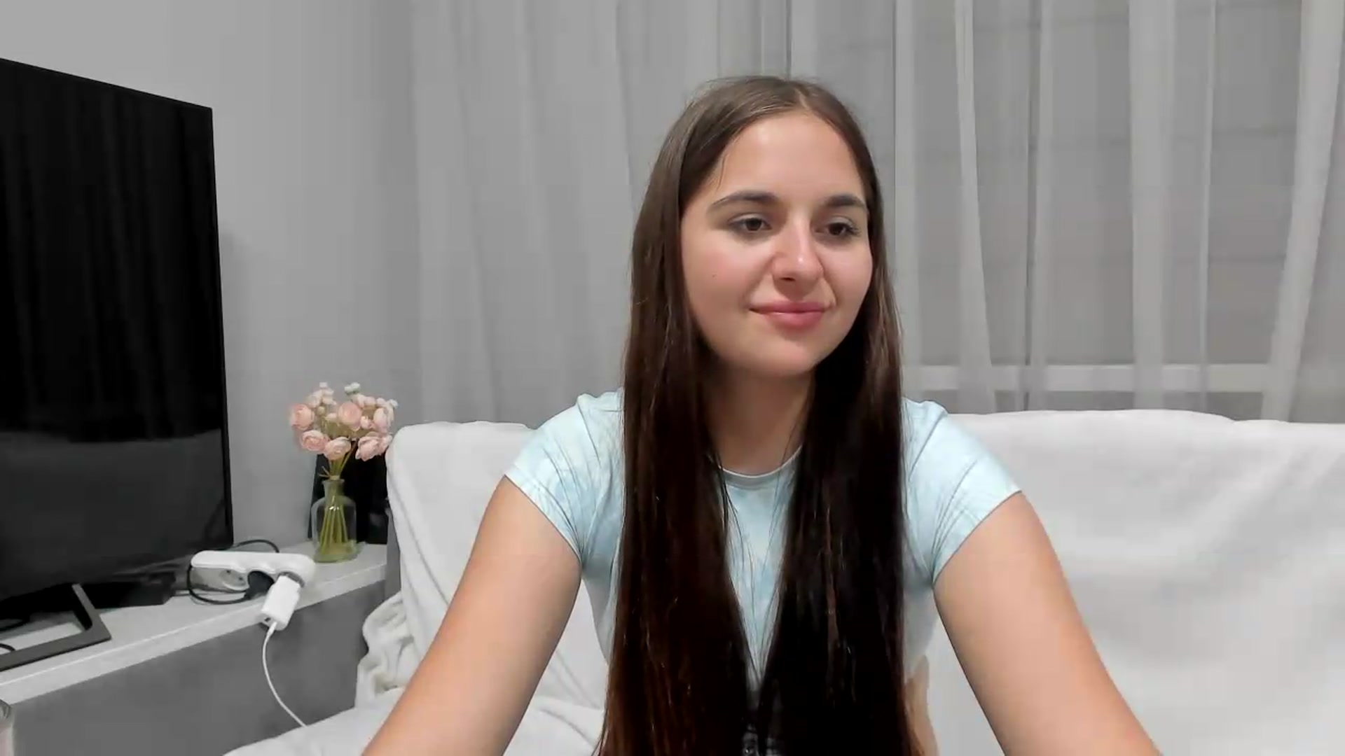 Gallery image thumbnail from Miss_Peach_'s myfreecams stream on, 06/03/2026, 22:15 image 13 of 20