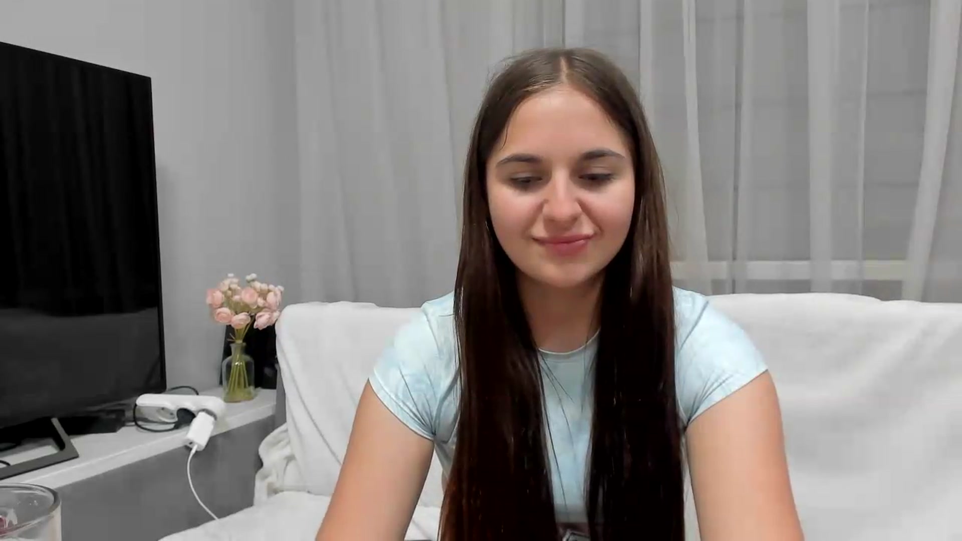 Gallery image thumbnail from Miss_Peach_'s myfreecams stream on, 06/03/2026, 22:15 image 3 of 20