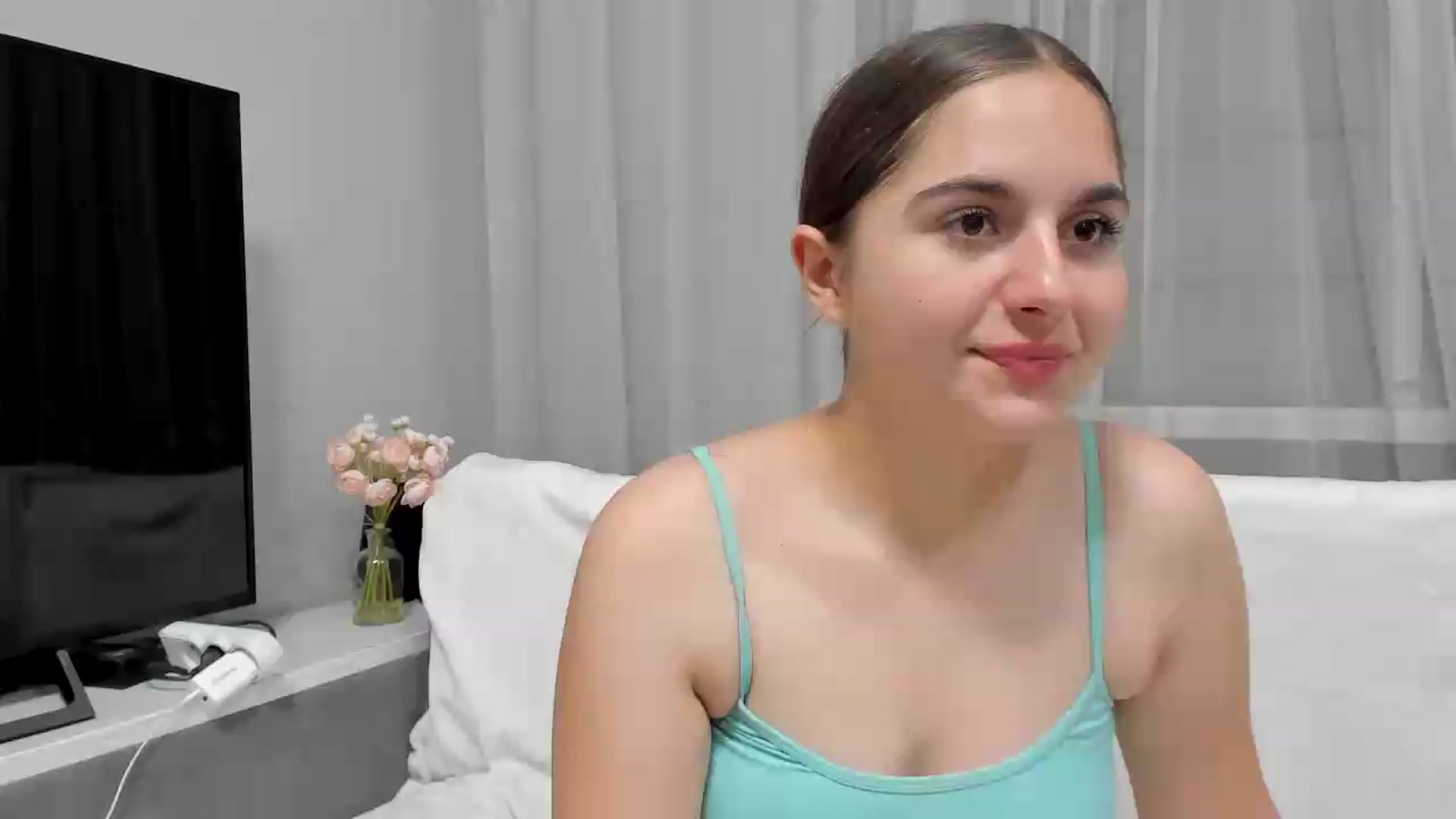 Gallery image thumbnail from Miss_Peach_'s myfreecams stream on, 06/05/2026, 19:32 image 8 of 20