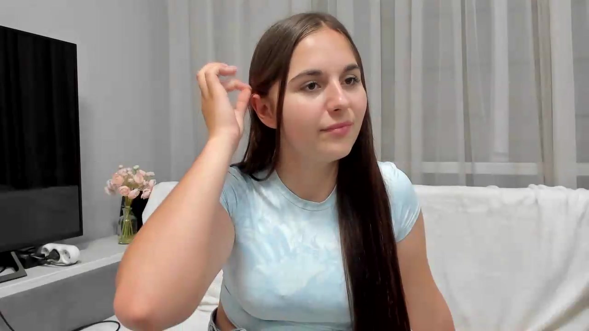 Gallery image thumbnail from Miss_Peach_'s myfreecams stream on, 06/08/2026, 18:42 image 19 of 20