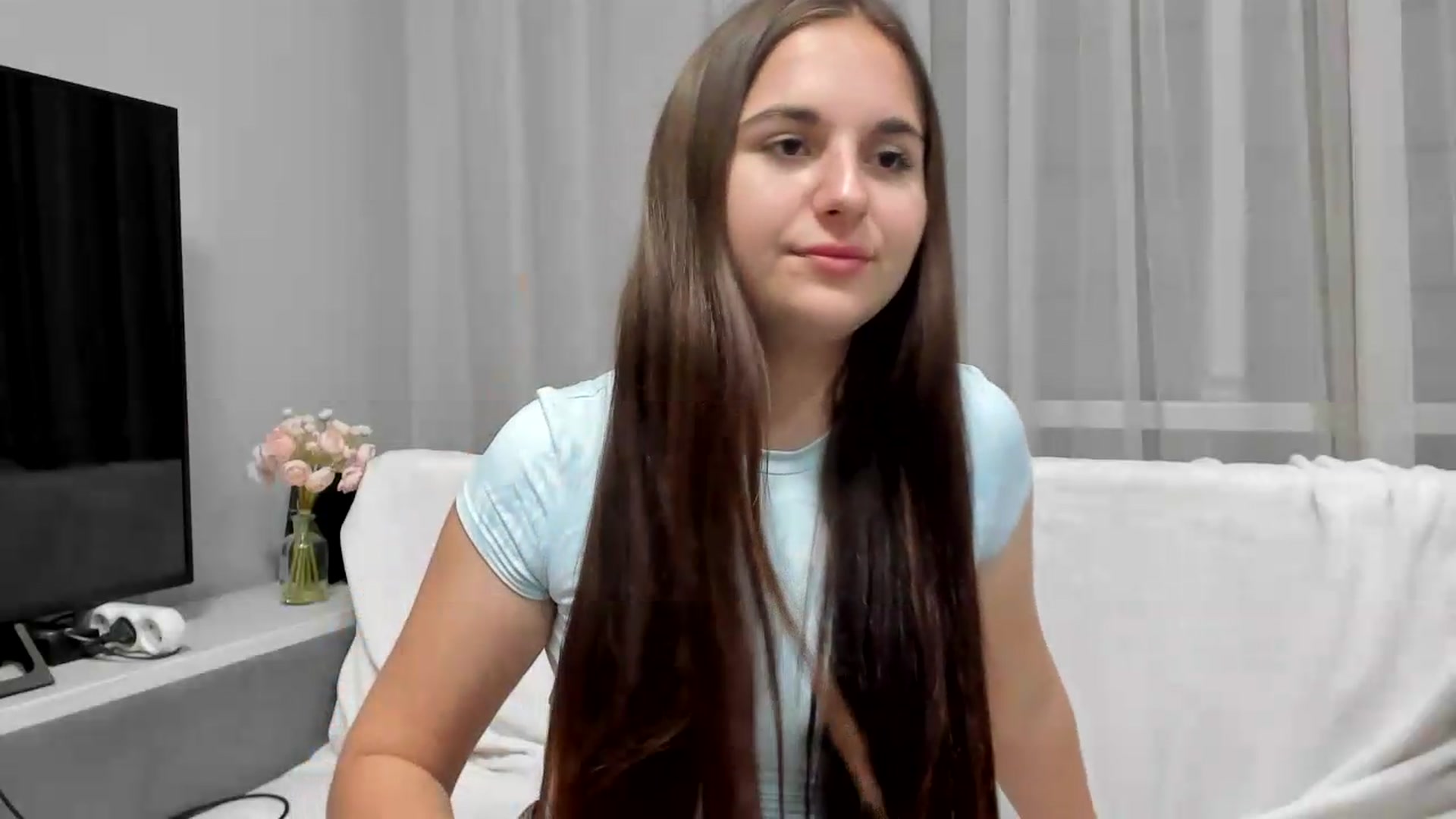 Gallery image thumbnail from Miss_Peach_'s myfreecams stream on, 06/08/2026, 19:52 image 19 of 20