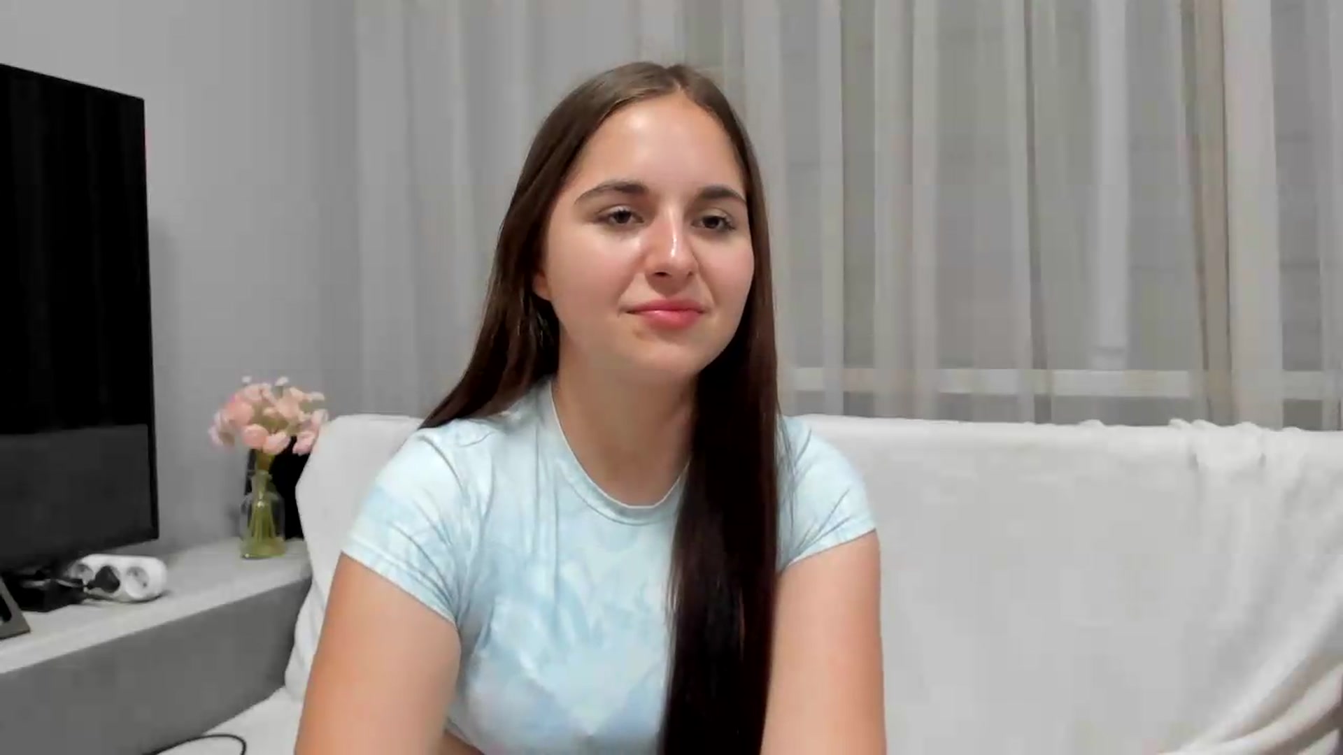 Gallery image thumbnail from Miss_Peach_'s myfreecams stream on, 06/08/2026, 21:57 image 6 of 20