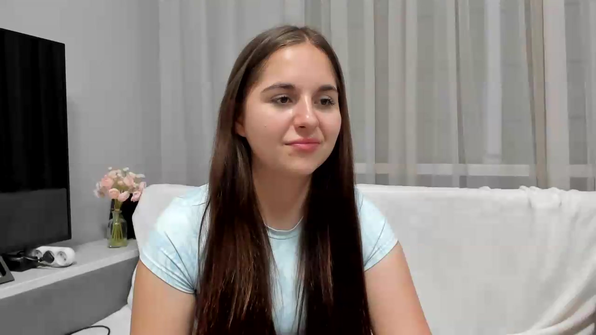 Gallery image thumbnail from Miss_Peach_'s myfreecams stream on, 06/08/2026, 21:57 image 3 of 20