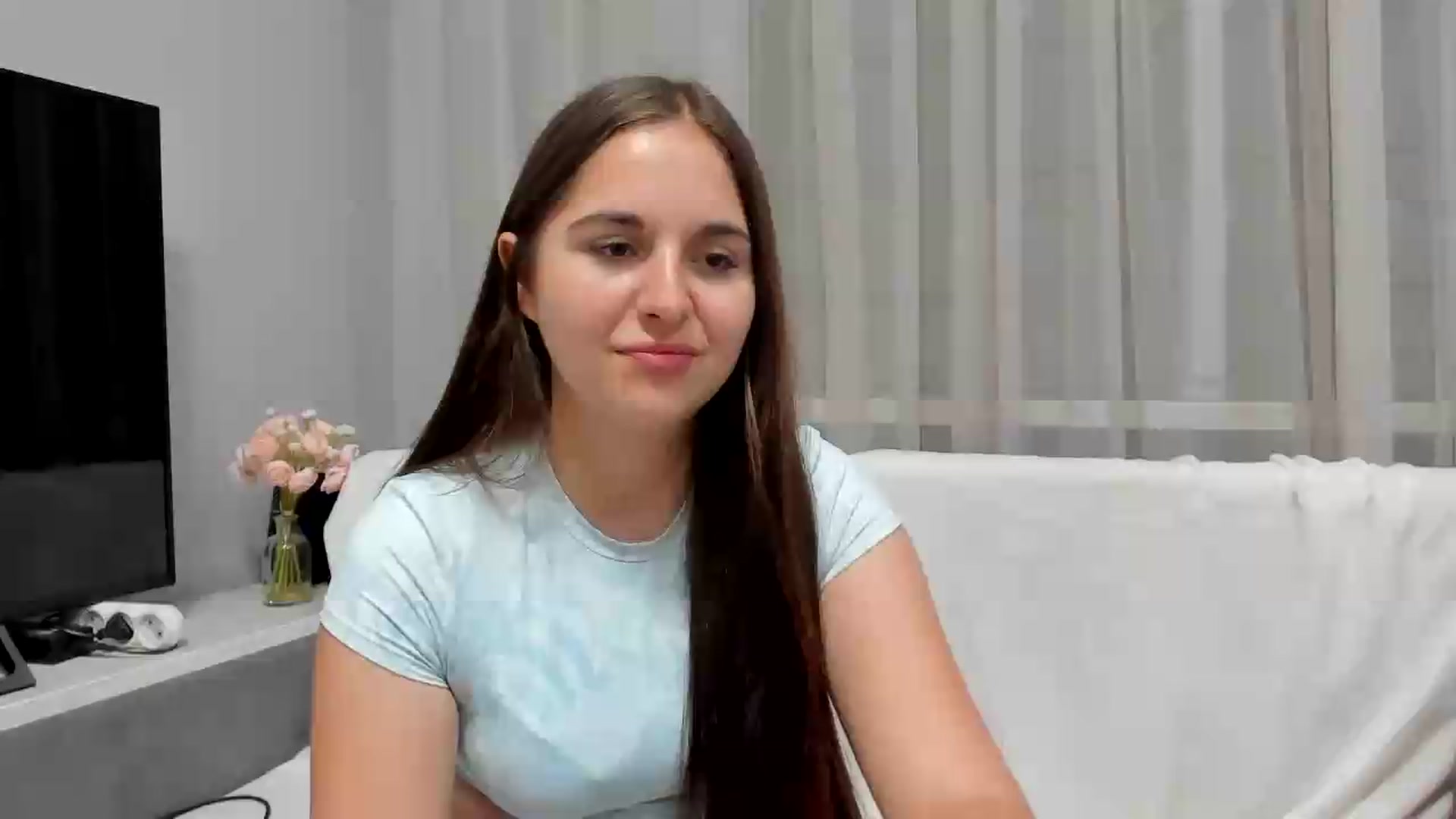 Gallery image thumbnail from Miss_Peach_'s myfreecams stream on, 06/08/2026, 21:57 image 9 of 20