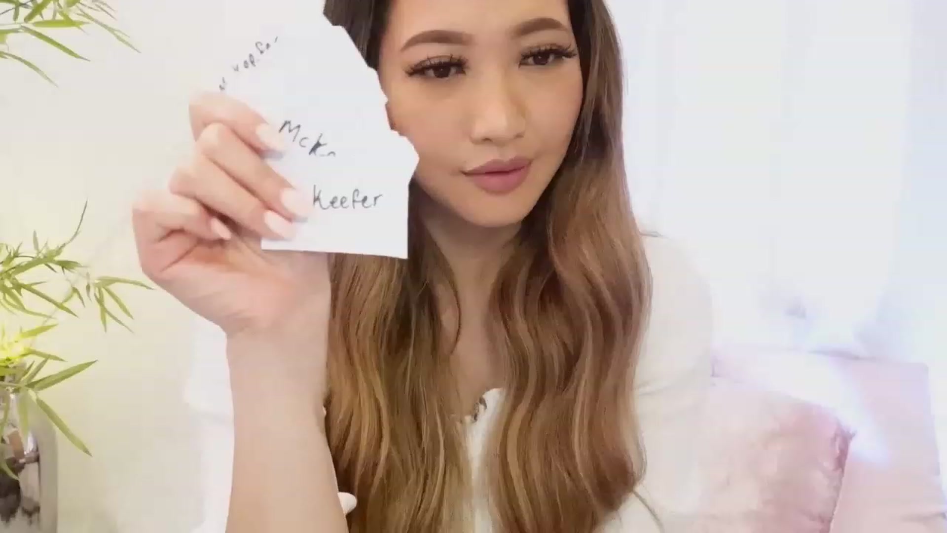 Gallery image thumbnail from Miss_ReinaT's myfreecams stream on, 05/13/2023, 16:49 image 20 of 20