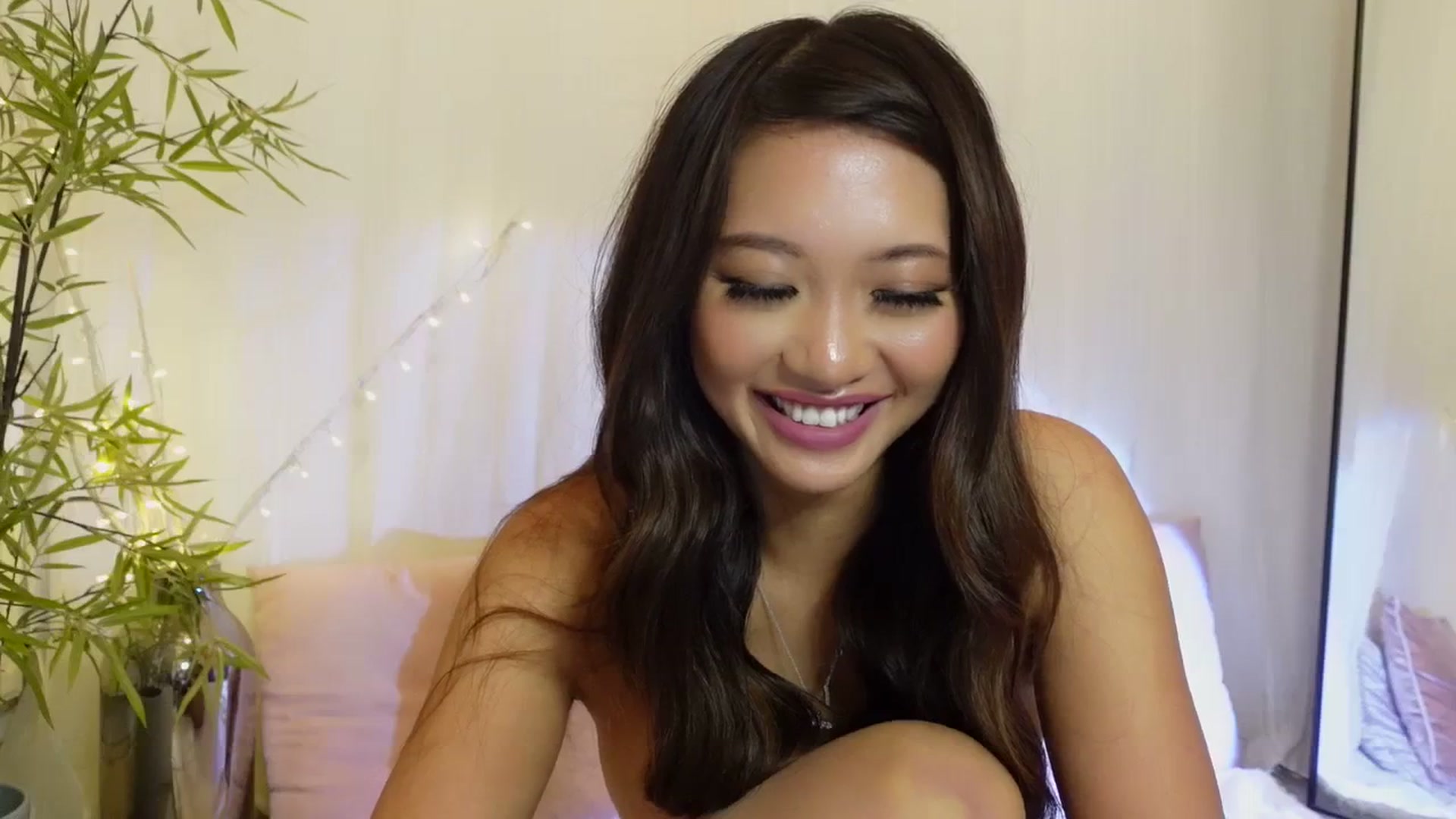 Gallery image thumbnail from Miss_ReinaT's myfreecams stream on, 10/14/2023, 16:29 image 19 of 20