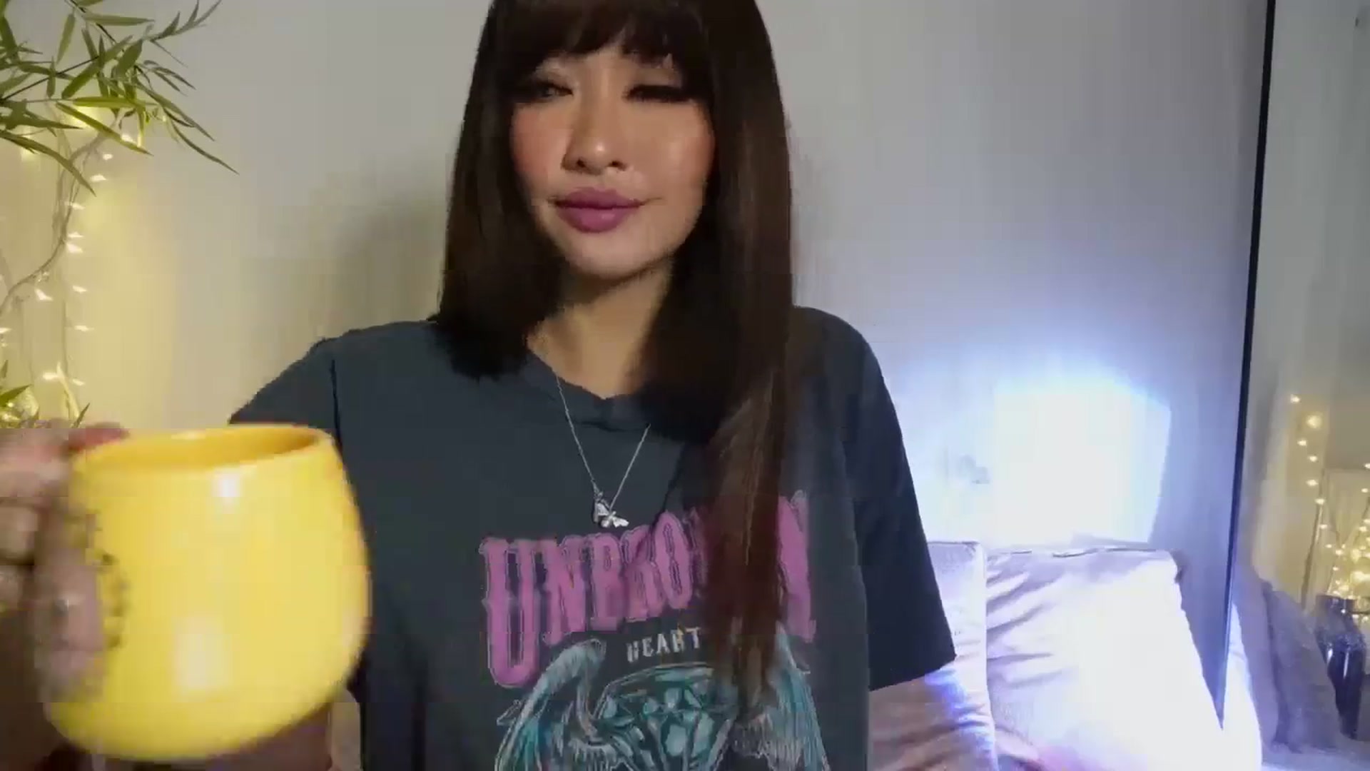 Gallery image thumbnail from Miss_ReinaT's myfreecams stream on, 11/02/2023, 16:04 image 3 of 20