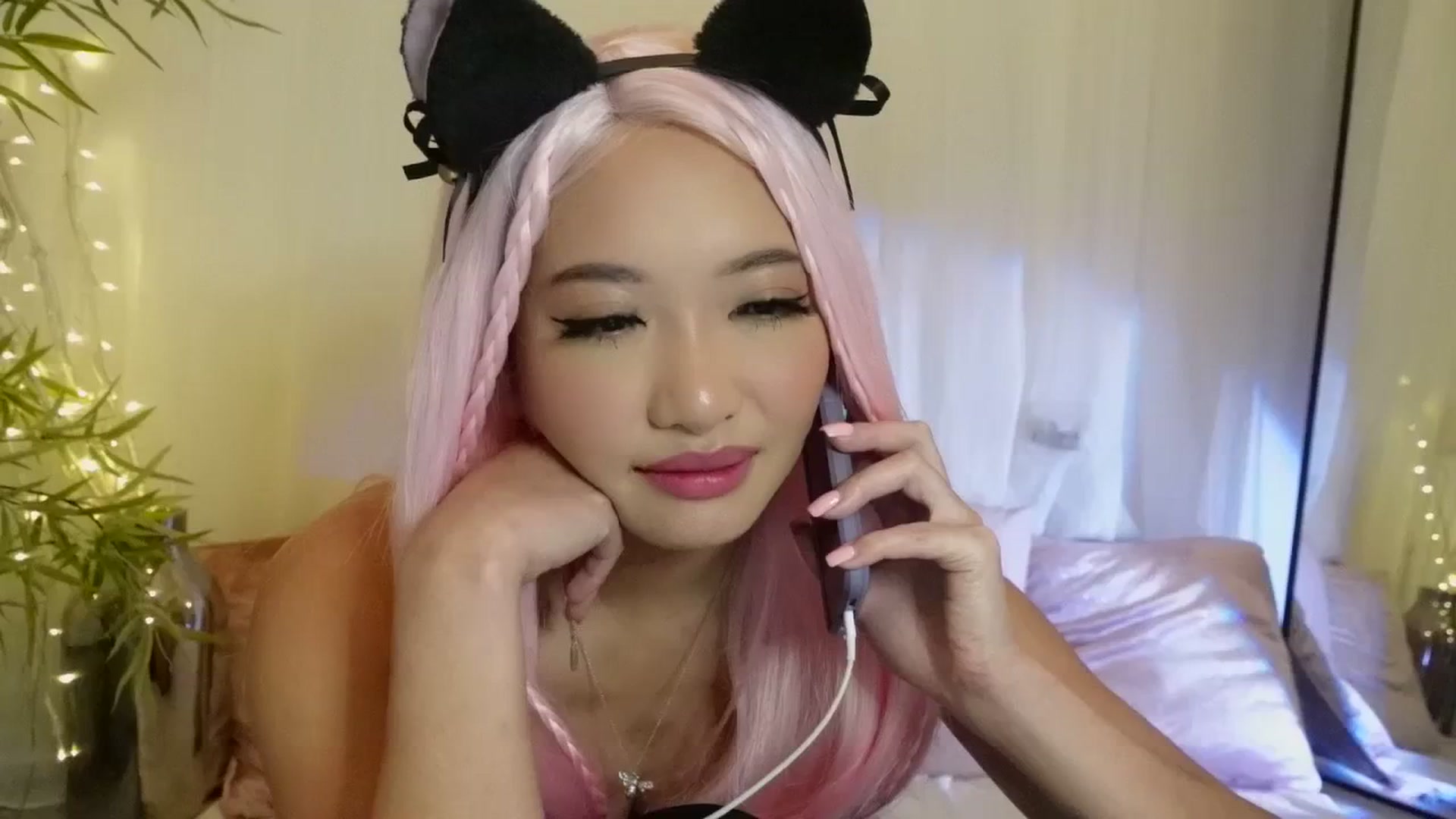 Gallery image thumbnail from Miss_ReinaT's myfreecams stream on, 12/09/2023, 20:21 image 11 of 20