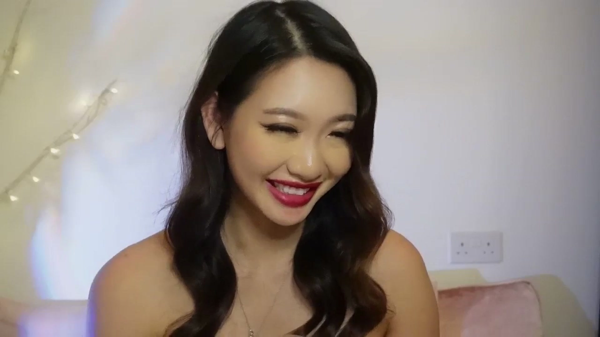 Gallery image thumbnail from Miss_ReinaT's myfreecams stream on, 02/14/2024, 19:23 image 18 of 20
