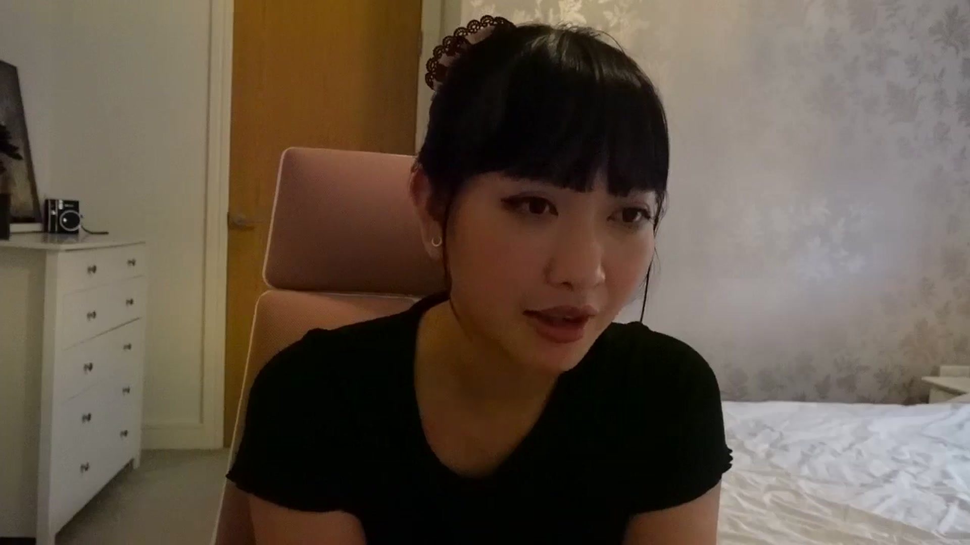 Gallery image thumbnail from Miss_ReinaT's myfreecams stream on, 08/27/2024, 19:23 image 7 of 20