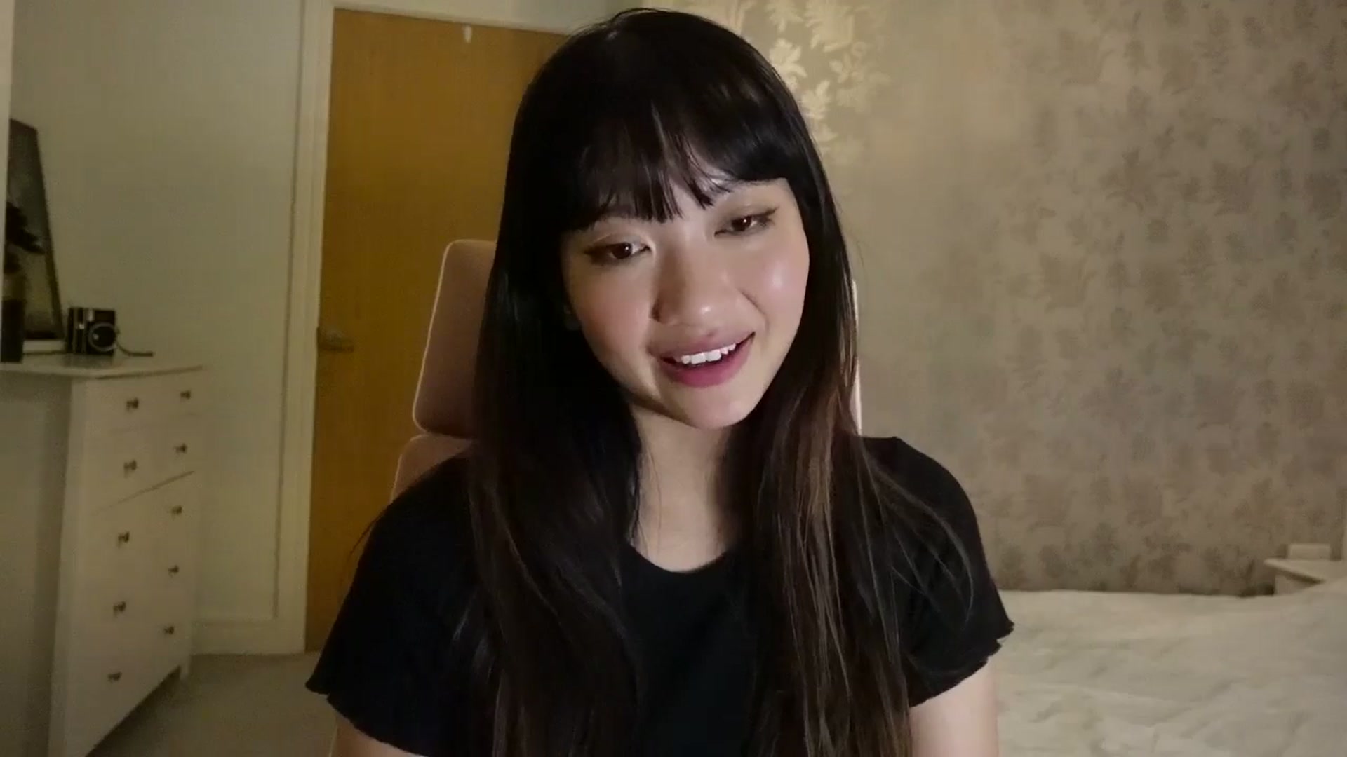 Gallery image thumbnail from Miss_ReinaT's myfreecams stream on, 08/27/2024, 19:23 image 18 of 20