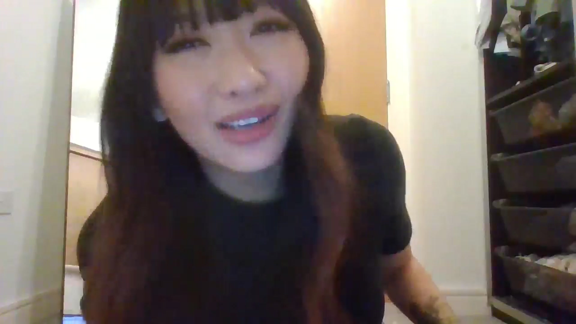 Gallery image thumbnail from Miss_ReinaT's myfreecams stream on, 01/14/2025, 18:31 image 15 of 20