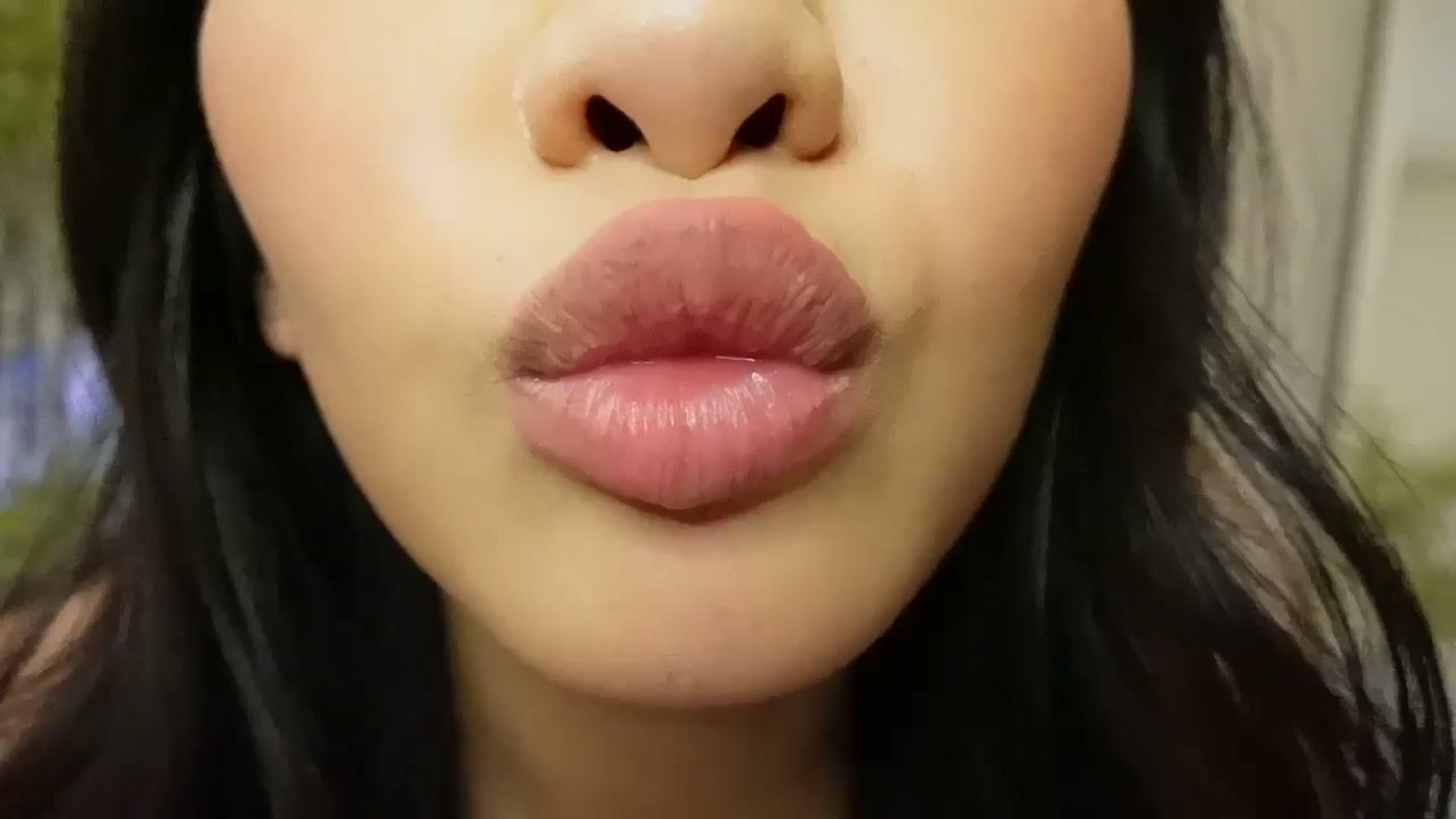 Gallery image thumbnail from Miss_ReinaT's myfreecams stream on, 01/31/2025, 14:00 image 5 of 20