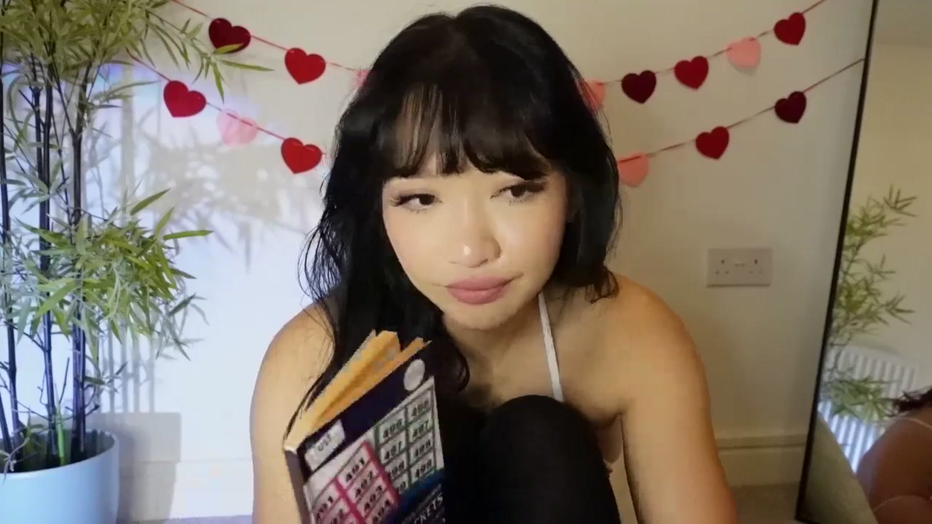 Gallery image thumbnail from Miss_ReinaT's myfreecams stream on, 02/04/2025, 14:09 image 16 of 20