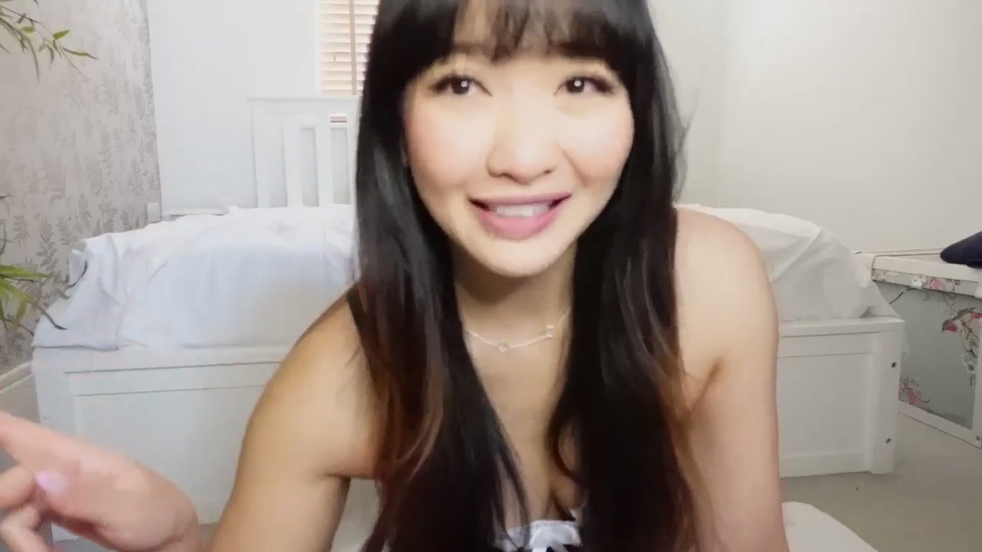 Gallery image thumbnail from Miss_ReinaT's myfreecams stream on, 03/05/2025, 13:04 image 4 of 20