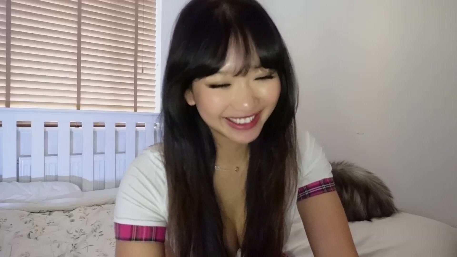Gallery image thumbnail from Miss_ReinaT's myfreecams stream on, 03/12/2025, 15:11 image 19 of 20