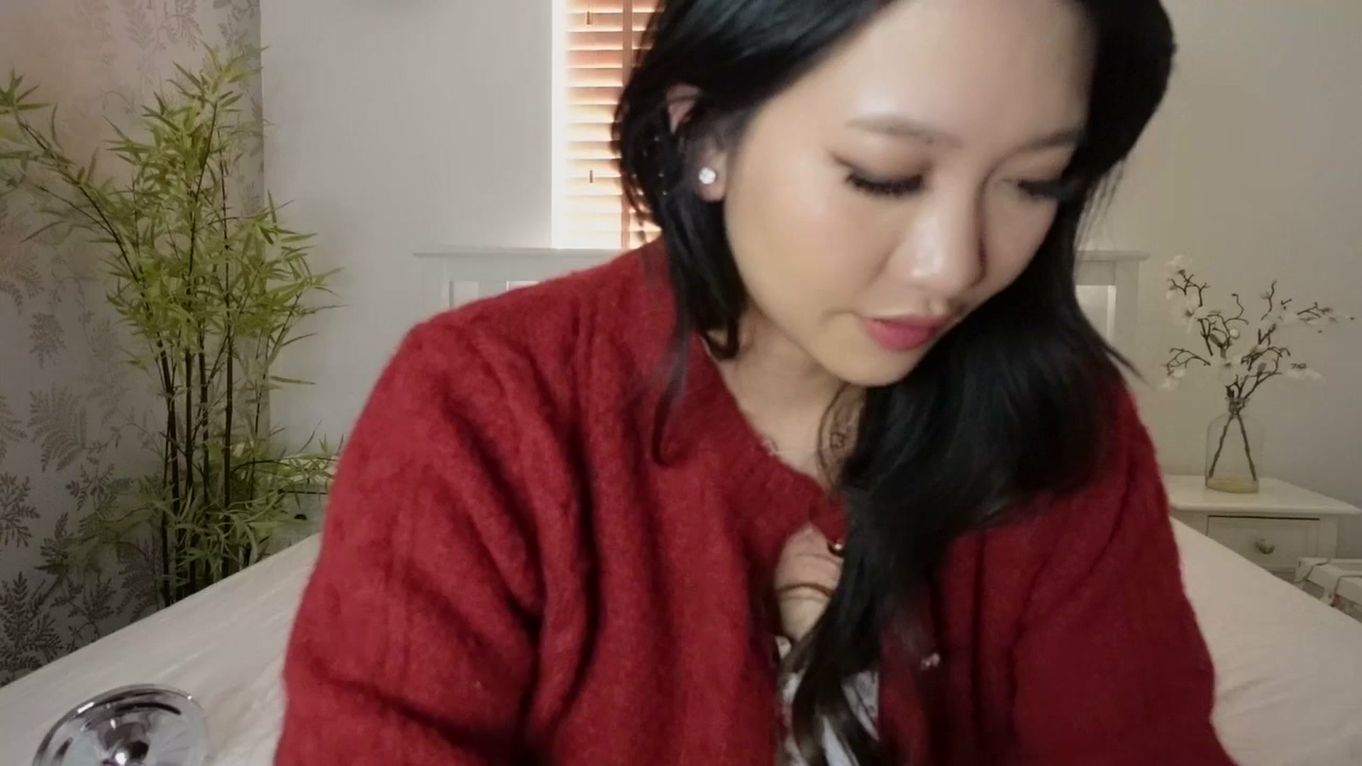 Gallery image thumbnail from Miss_ReinaT's myfreecams stream on, 04/10/2025, 18:23 image 1 of 20