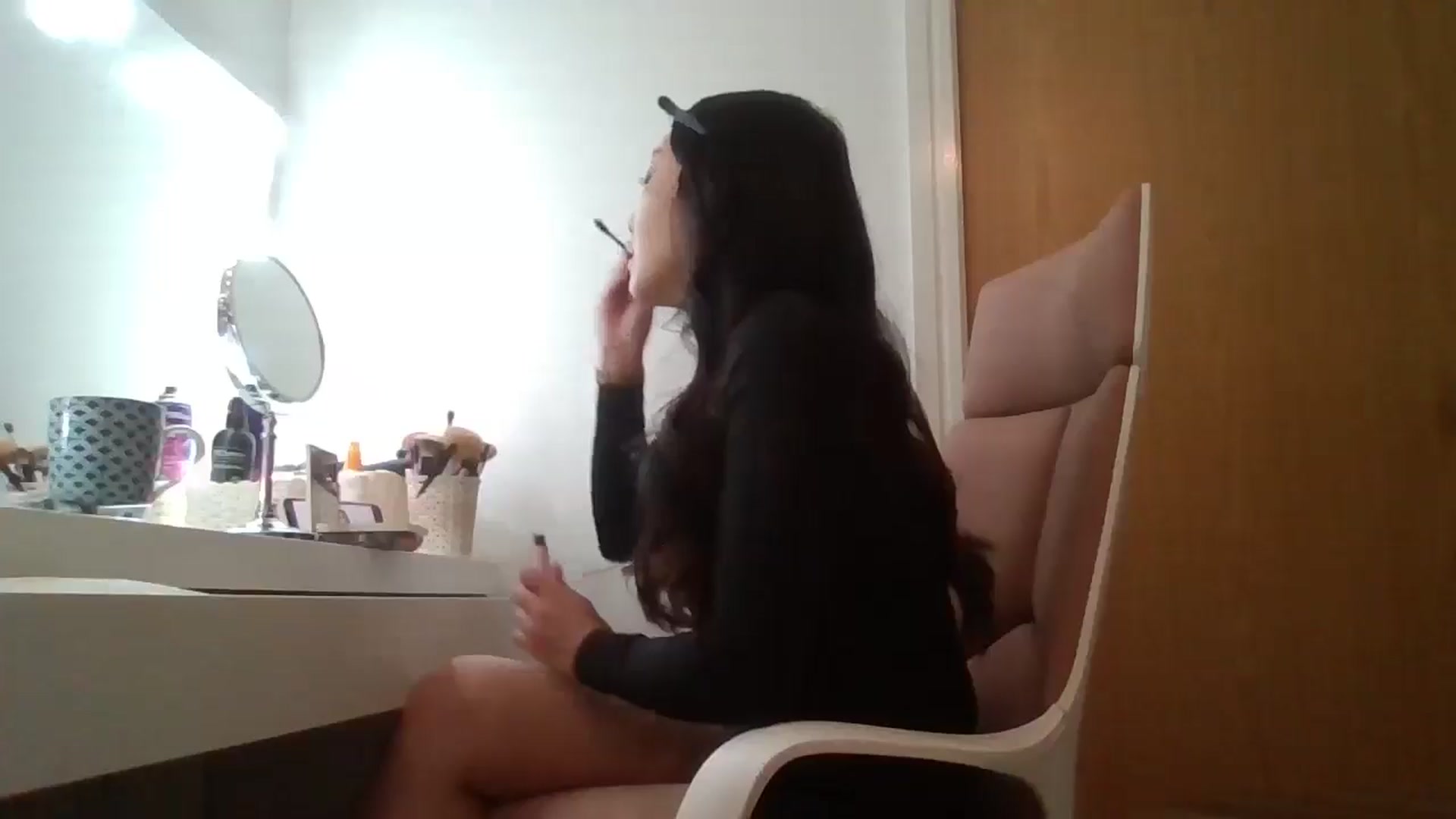Gallery image thumbnail from Miss_ReinaT's myfreecams stream on, 05/28/2025, 11:26 image 16 of 20