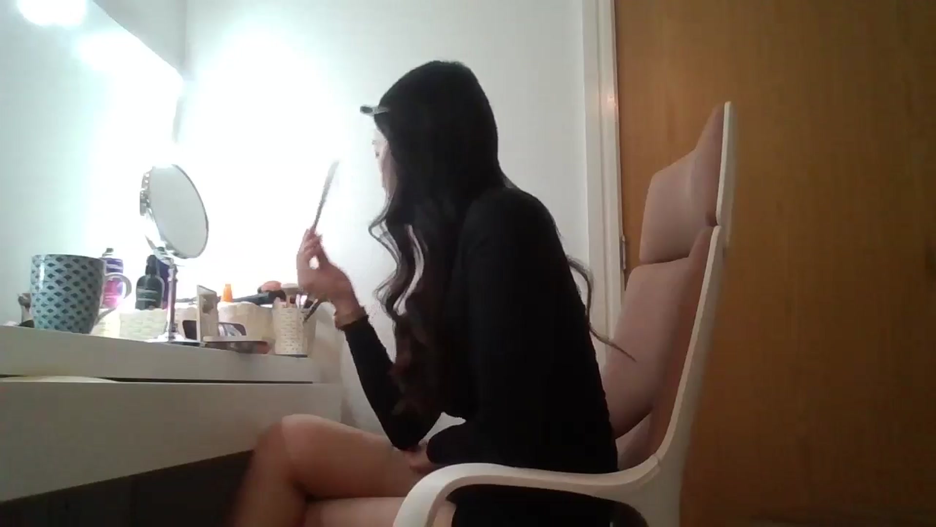 Gallery image thumbnail from Miss_ReinaT's myfreecams stream on, 05/28/2025, 11:26 image 11 of 20