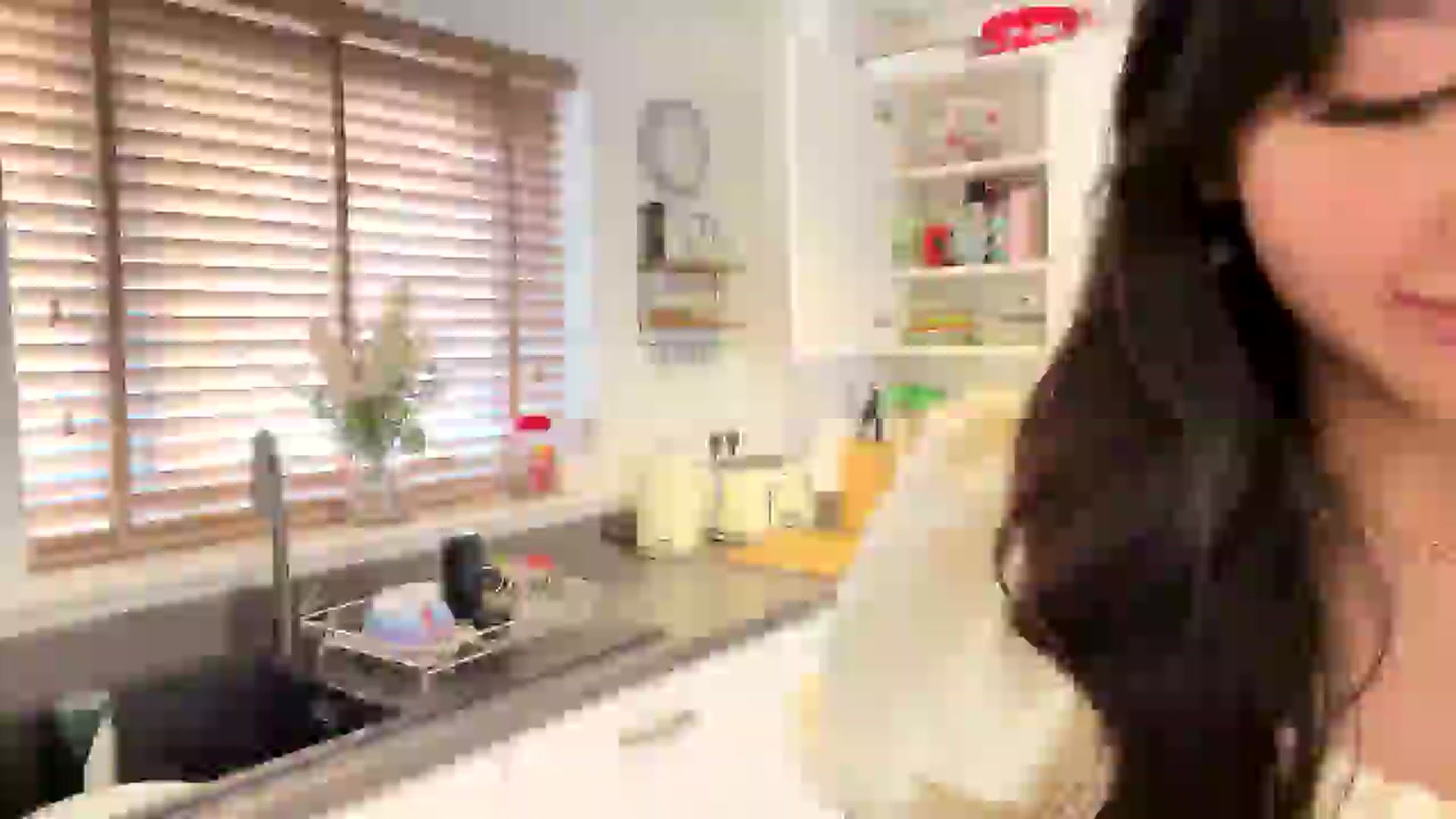 Gallery image thumbnail from Miss_ReinaT's myfreecams stream on, 05/30/2025, 19:06 image 13 of 20