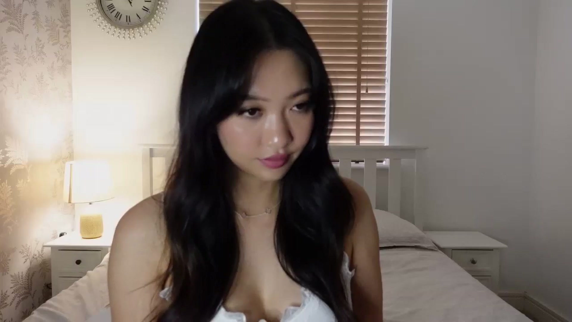 Gallery image thumbnail from Miss_ReinaT's myfreecams stream on, 06/12/2025, 18:02 image 5 of 20