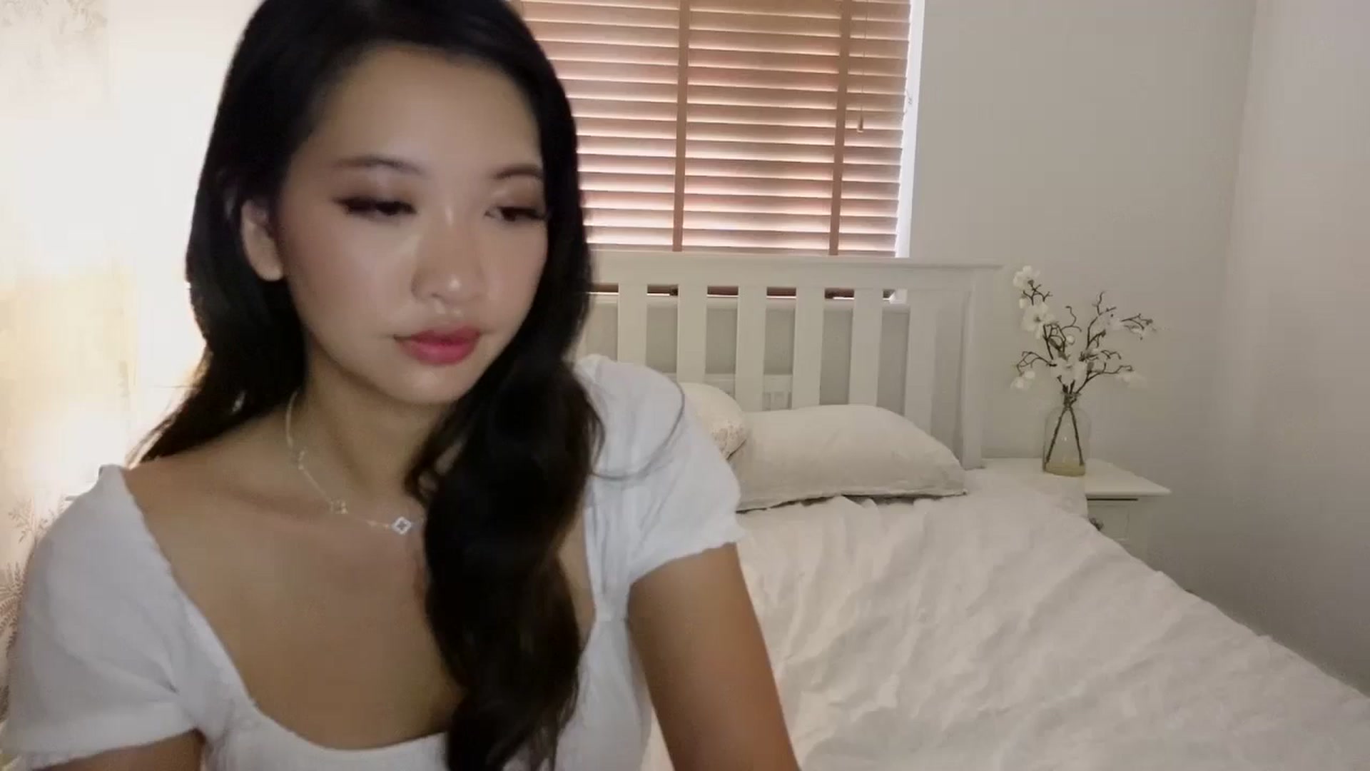 Gallery image thumbnail from Miss_ReinaT's myfreecams stream on, 07/01/2025, 18:46 image 9 of 20