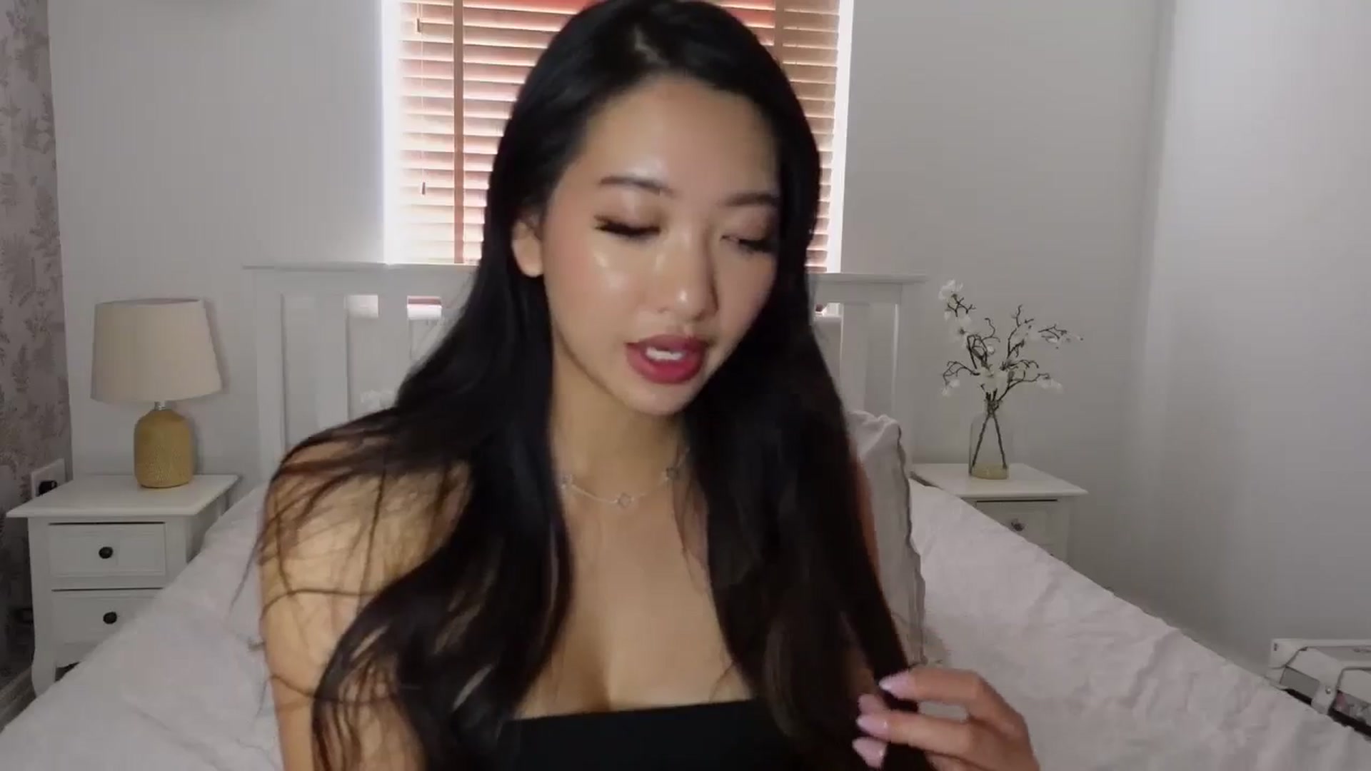 Gallery image thumbnail from Miss_ReinaT's myfreecams stream on, 07/15/2025, 18:16 image 10 of 20