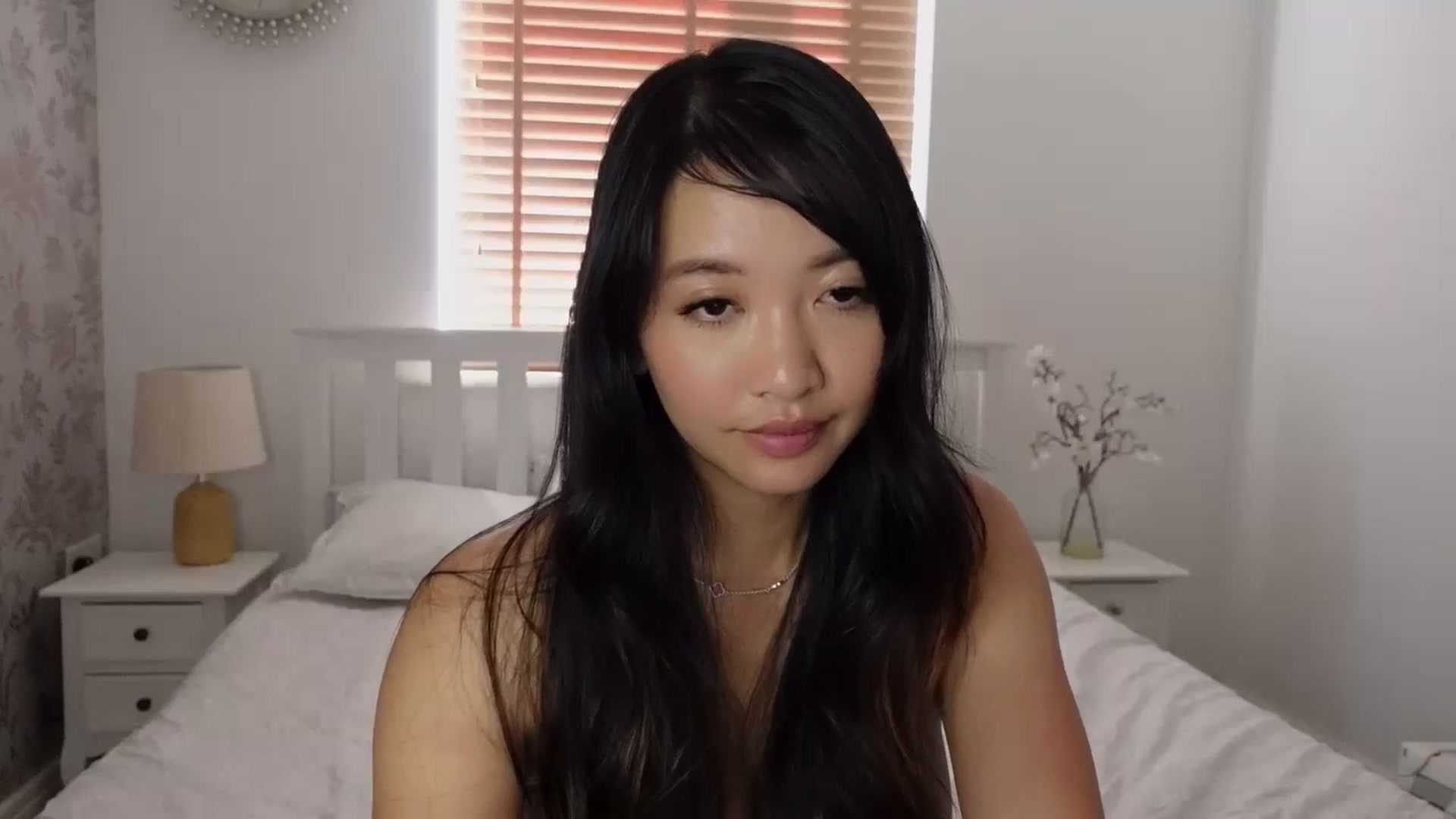 Gallery image thumbnail from Miss_ReinaT's myfreecams stream on, 07/17/2025, 18:49 image 5 of 20