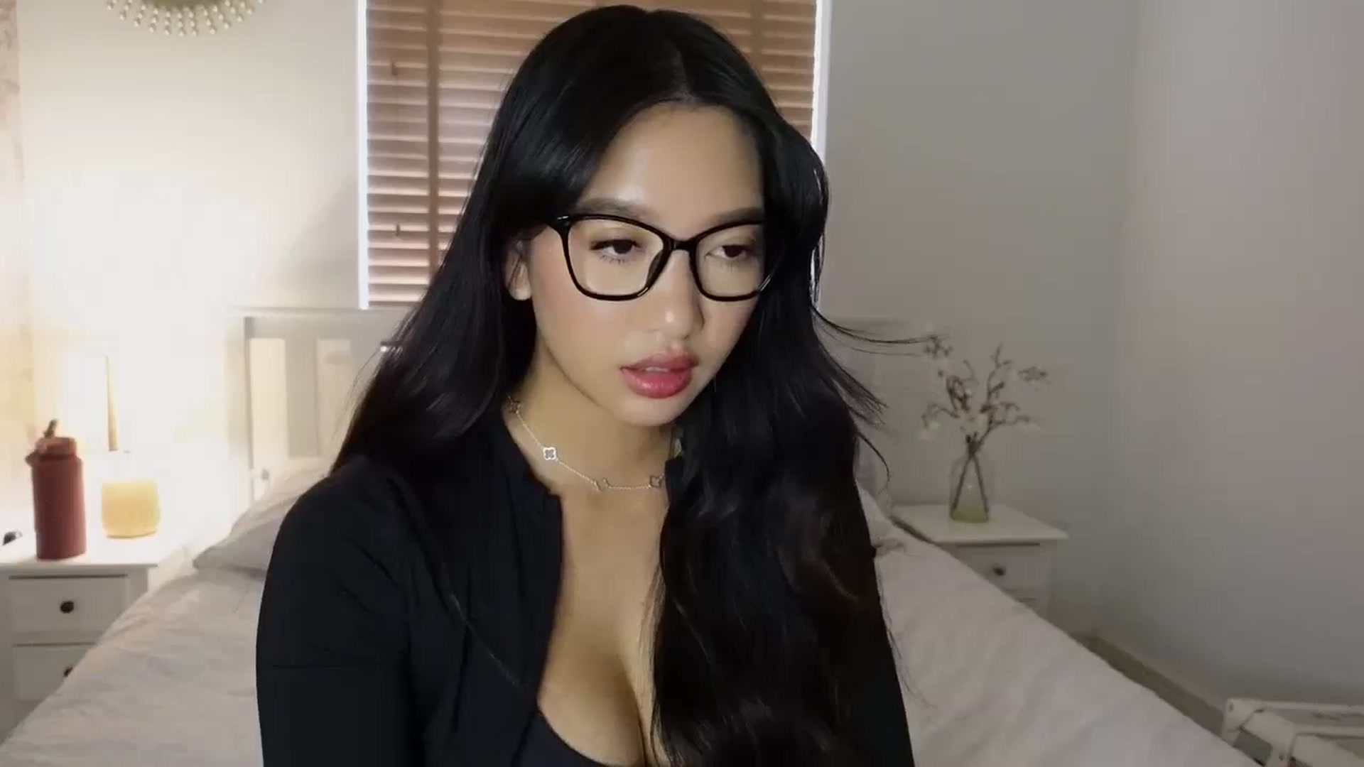 Gallery image thumbnail from Miss_ReinaT's myfreecams stream on, 07/21/2025, 12:26 image 11 of 20