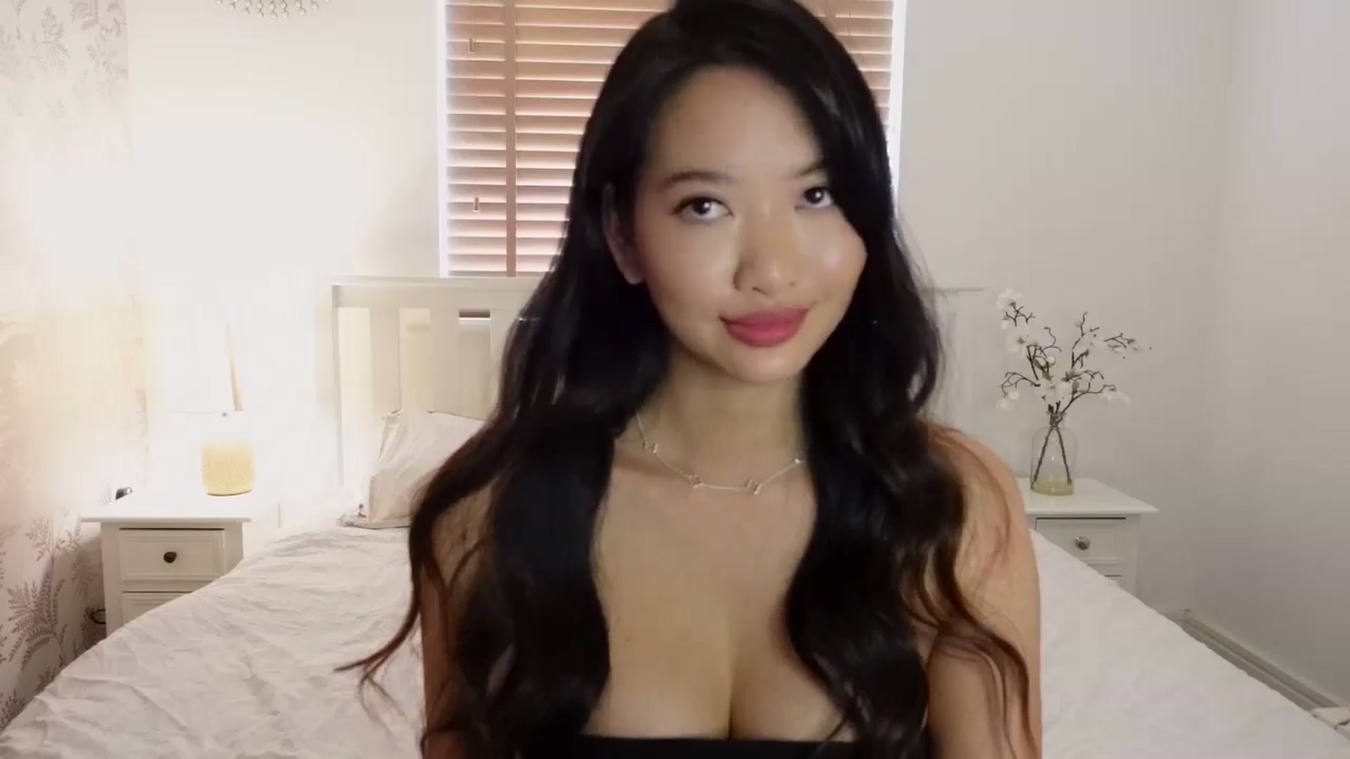 Gallery image thumbnail from Miss_ReinaT's myfreecams stream on, 07/24/2025, 13:02 image 13 of 20