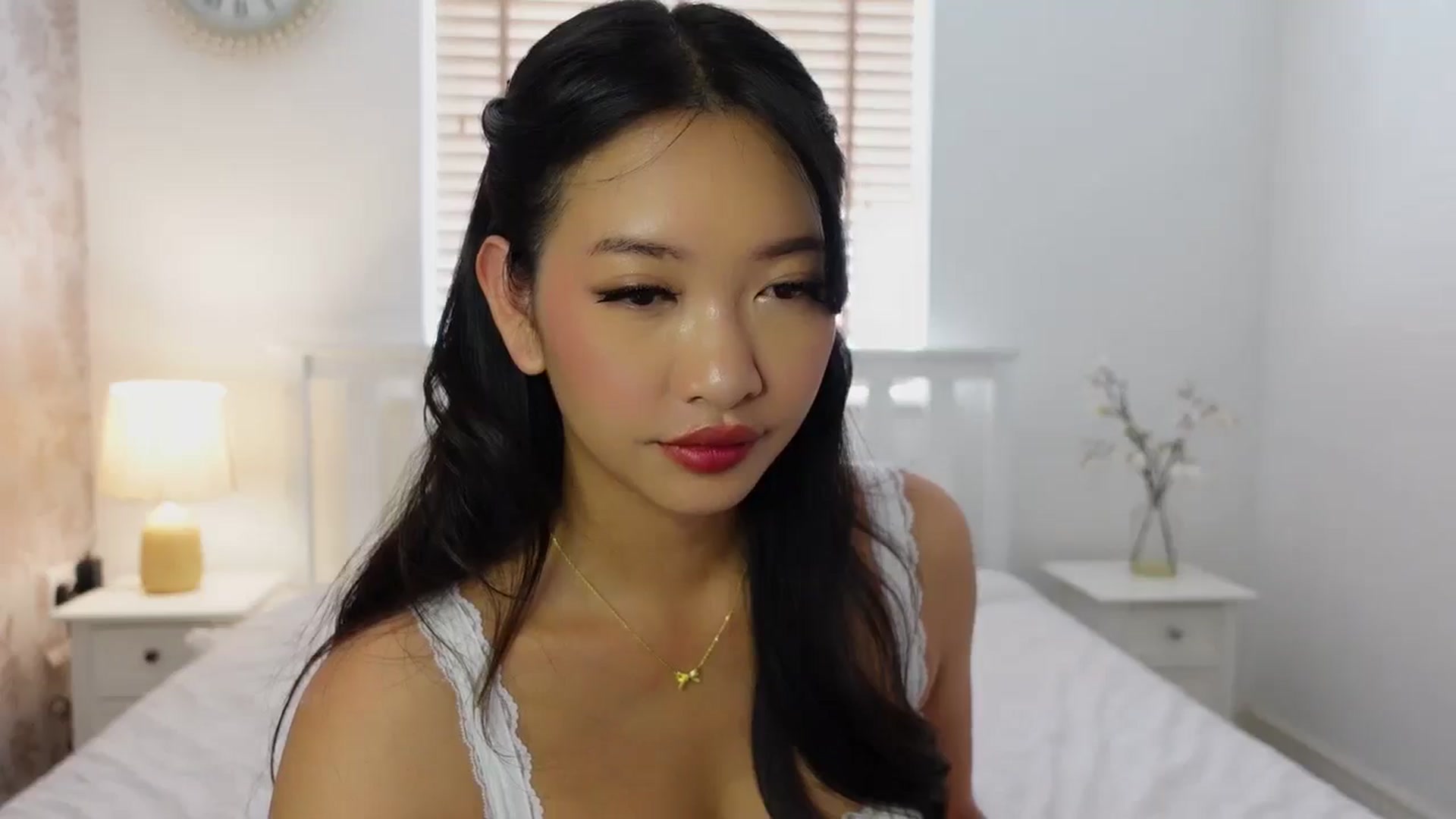 Gallery image thumbnail from Miss_ReinaT's myfreecams stream on, 09/04/2025, 12:50 image 4 of 20