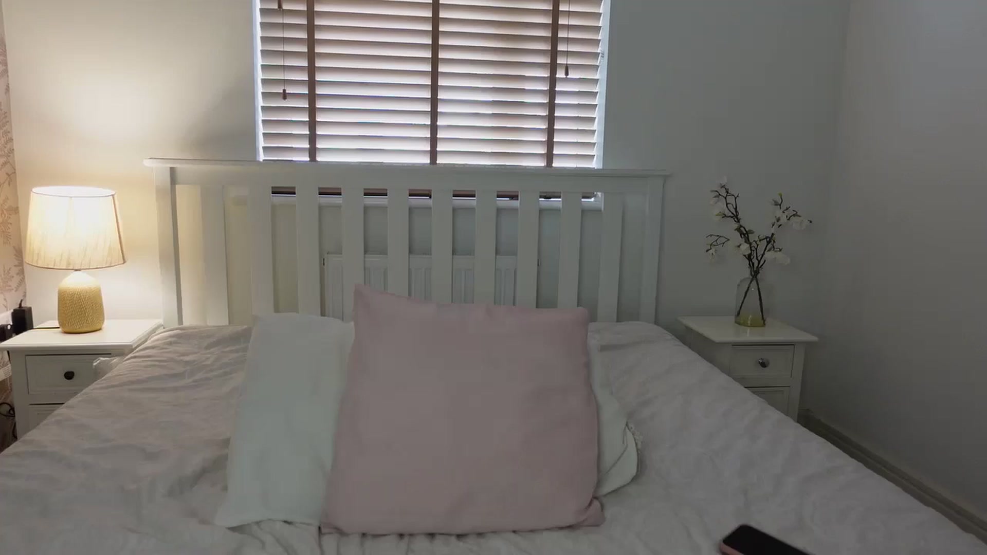 Gallery image thumbnail from Miss_ReinaT's myfreecams stream on, 09/04/2025, 13:37 image 11 of 20