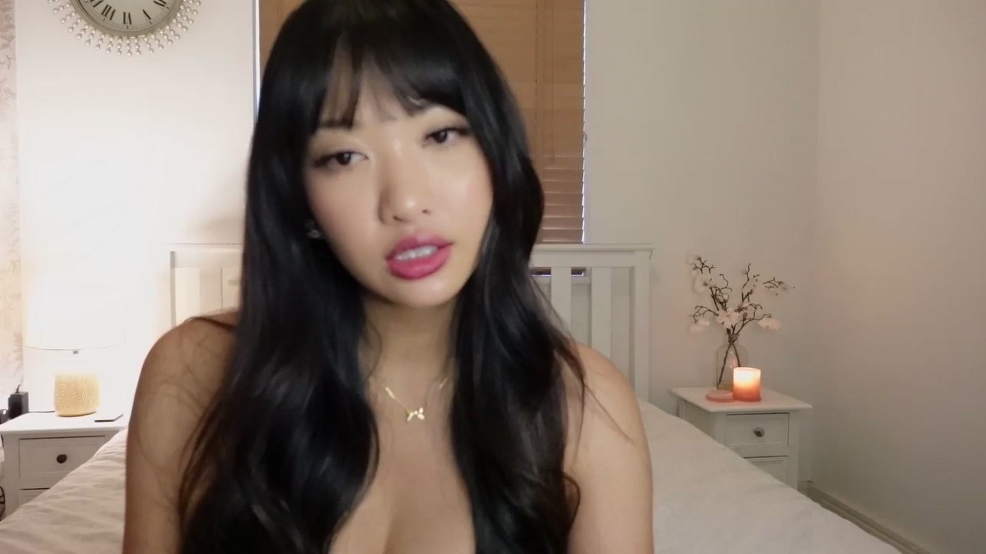 Gallery image thumbnail from Miss_ReinaT's myfreecams stream on, 09/15/2025, 18:20 image 15 of 20