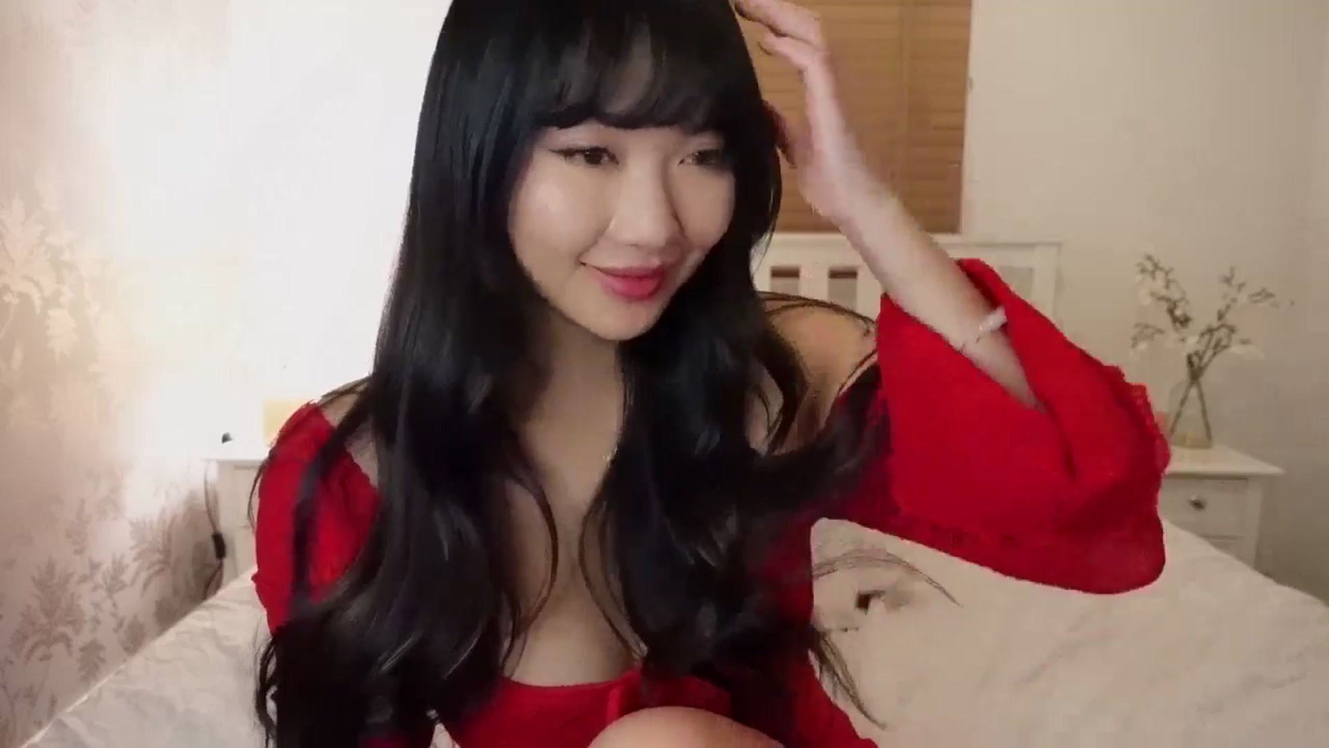 Gallery image thumbnail from Miss_ReinaT's myfreecams stream on, 09/30/2025, 19:05 image 3 of 20