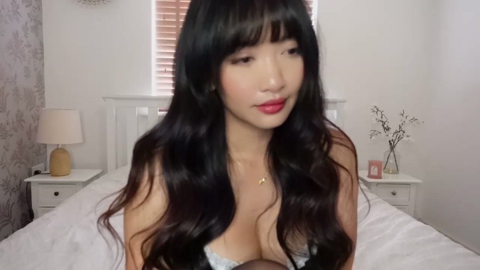 Gallery image thumbnail from Miss_ReinaT's myfreecams stream on, 10/01/2025, 13:50 image 4 of 20